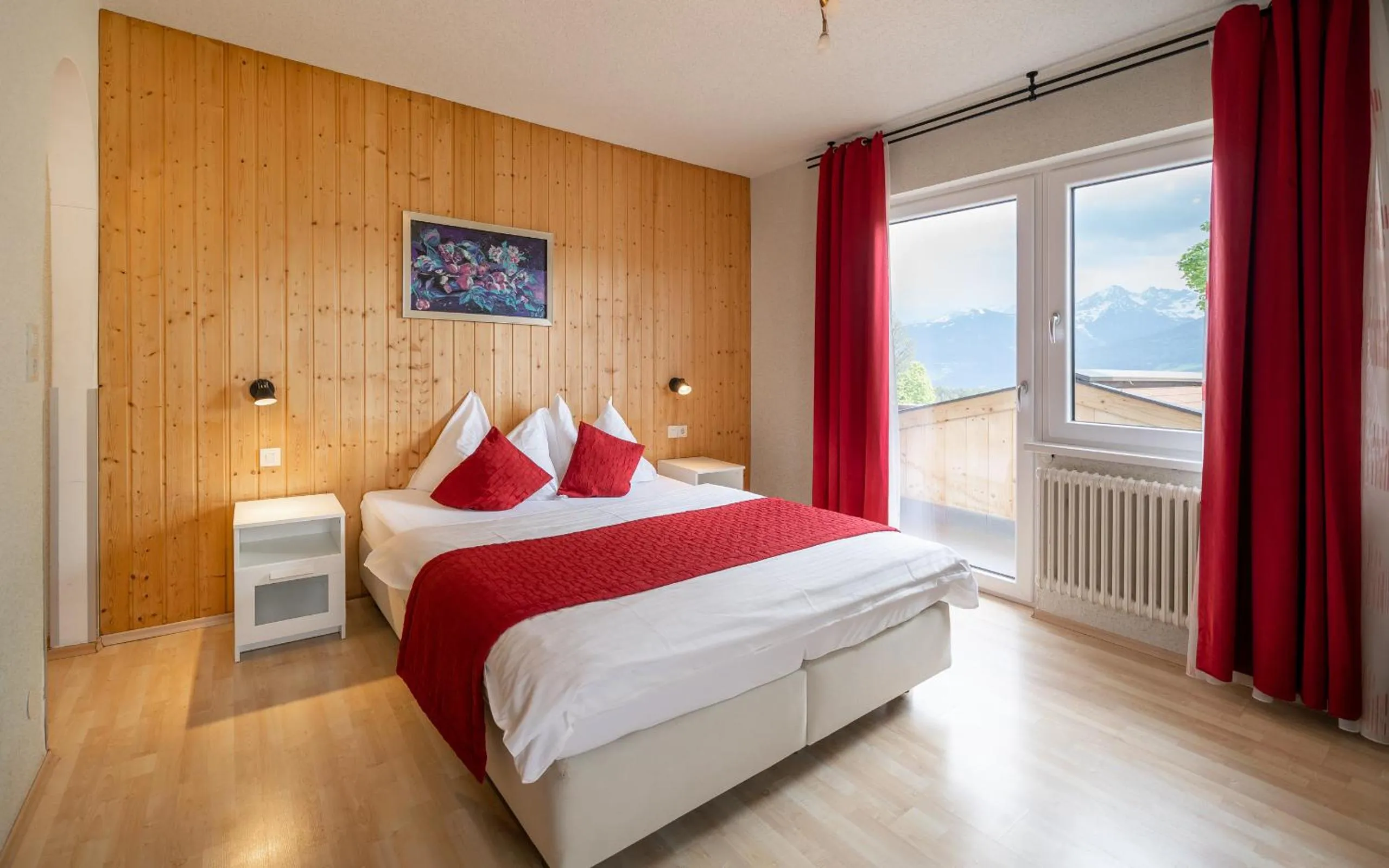 Photo of the whole room, Bed in Pension Hofweyer