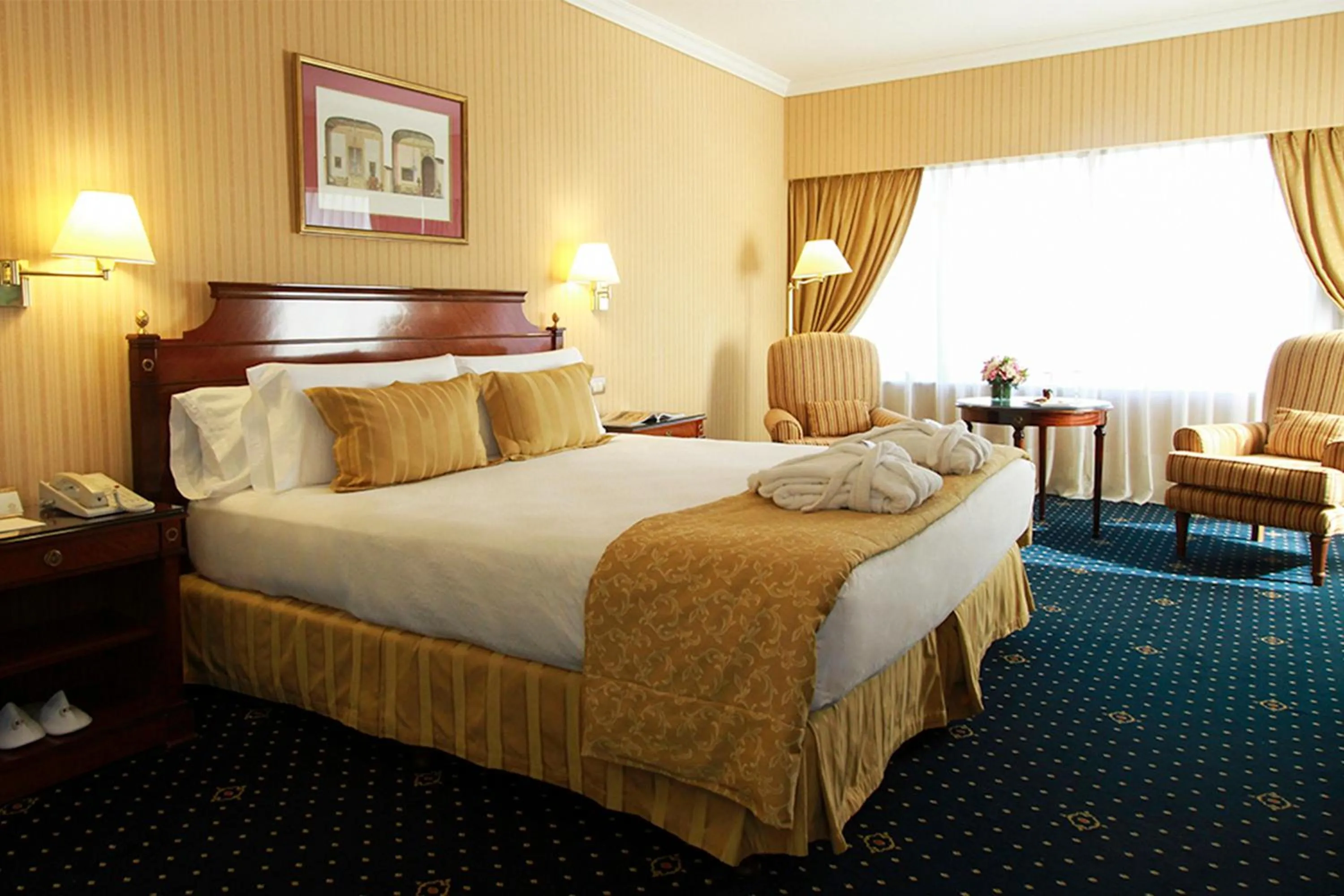 Bed in Emperador Hotel Buenos Aires