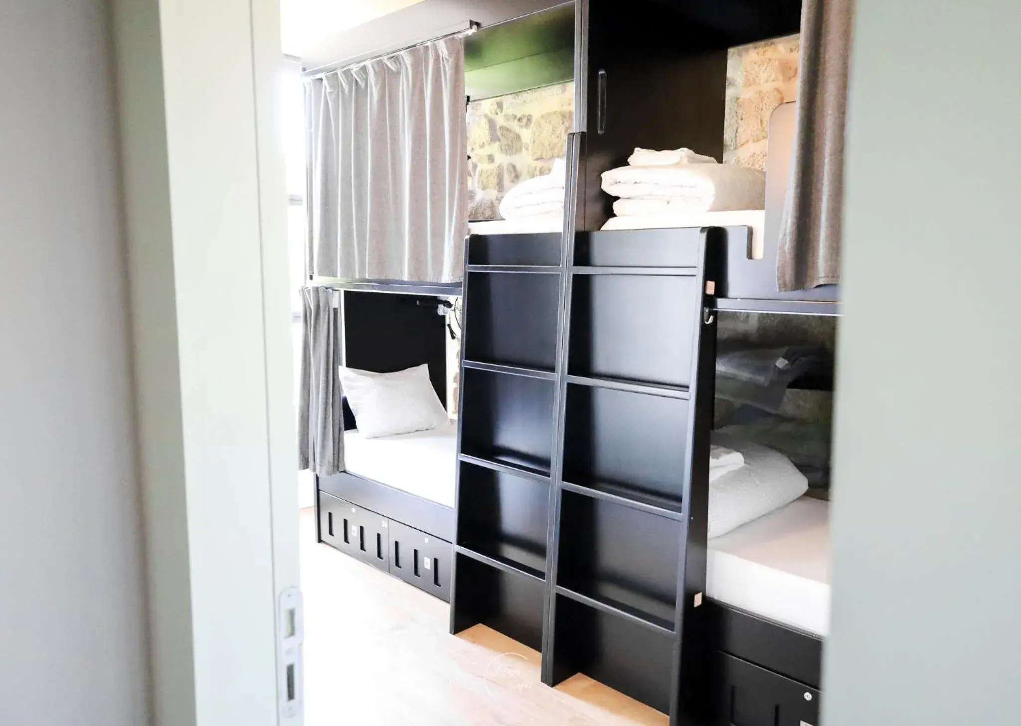 Bed in 4-Bed Female Dormitory Room in Douro Village Bed in 4-Bed Female Dormitory Room in Douro Village