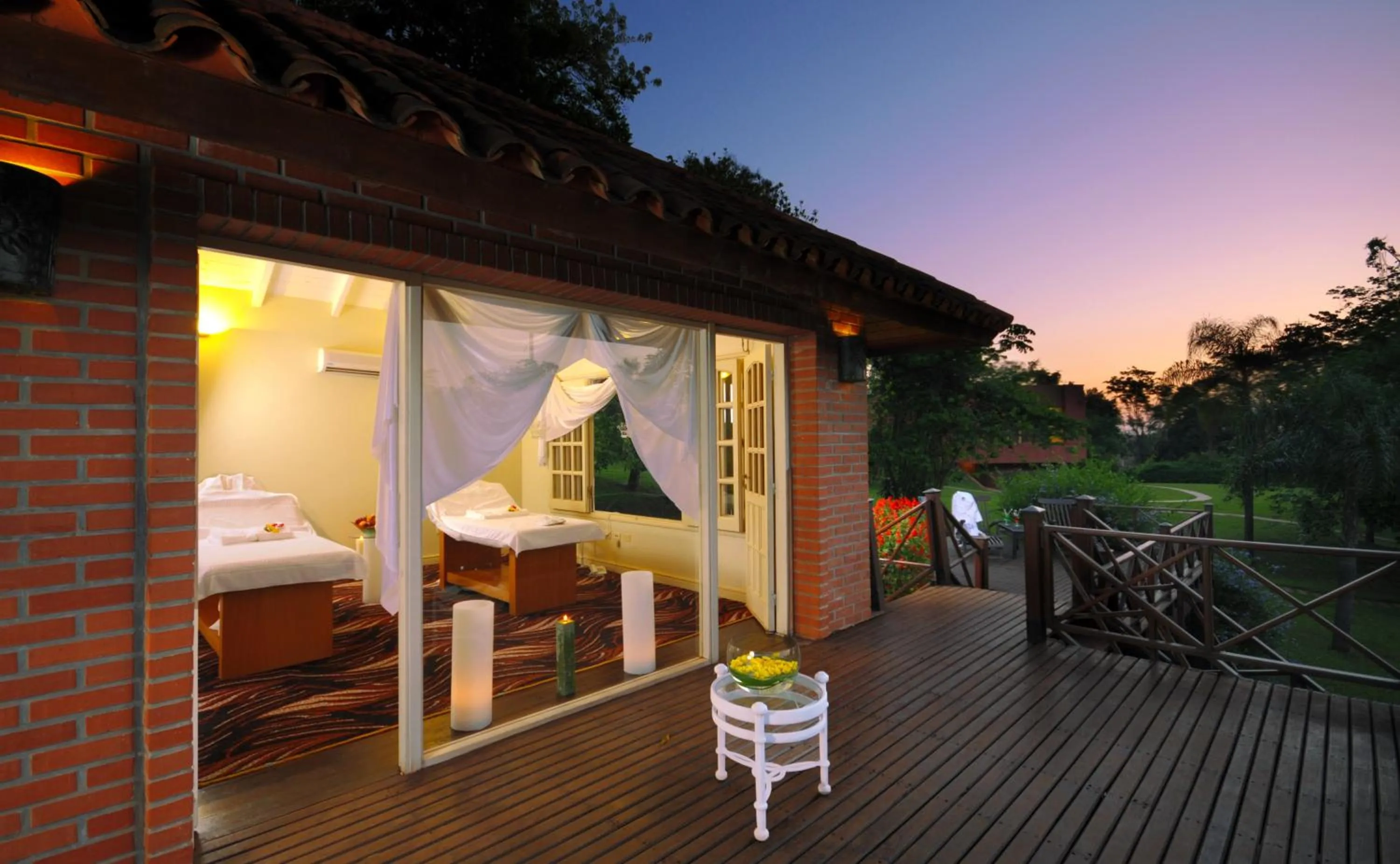 Massage, Bed in Iguazú Grand Resort Spa & Casino