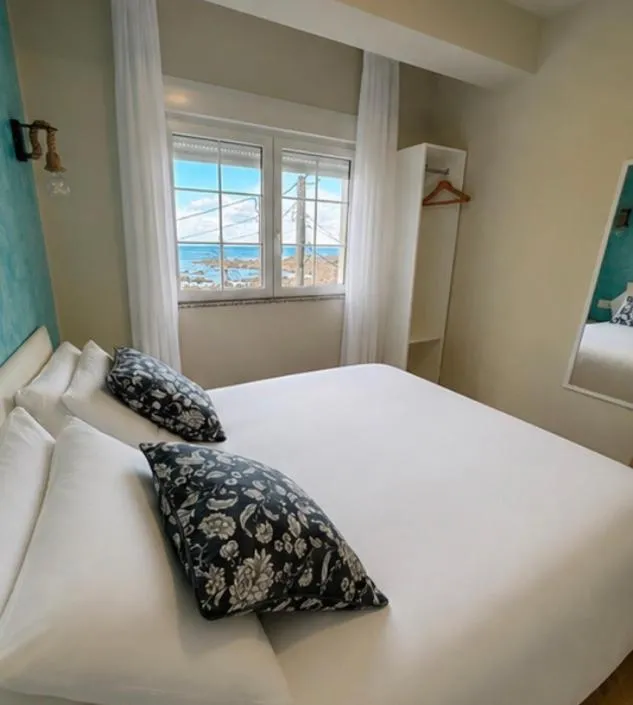 Bed in Muxia Mare