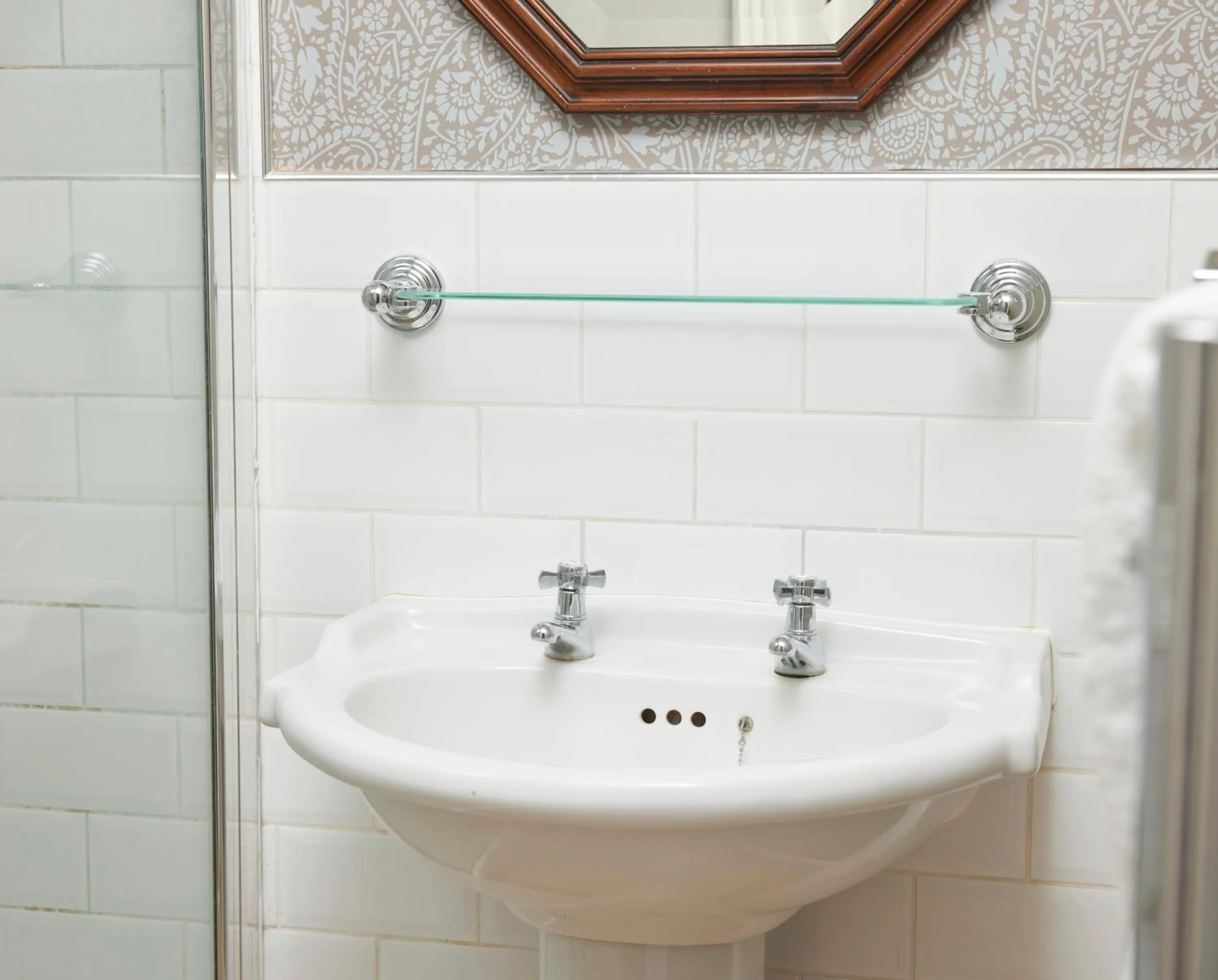 Bathroom in The Bushel by Greene King Inns