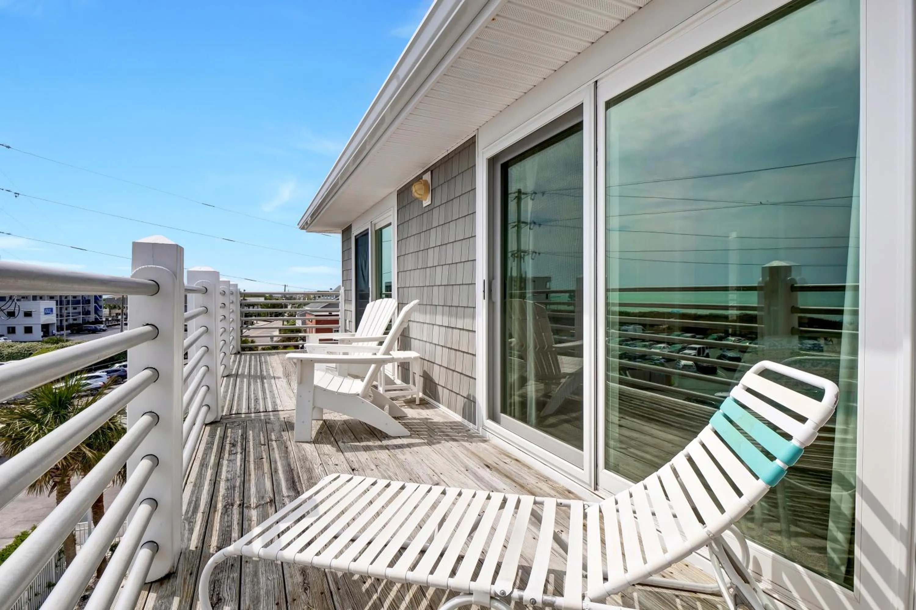 Balcony/Terrace in Sandpeddler Inn and Suites