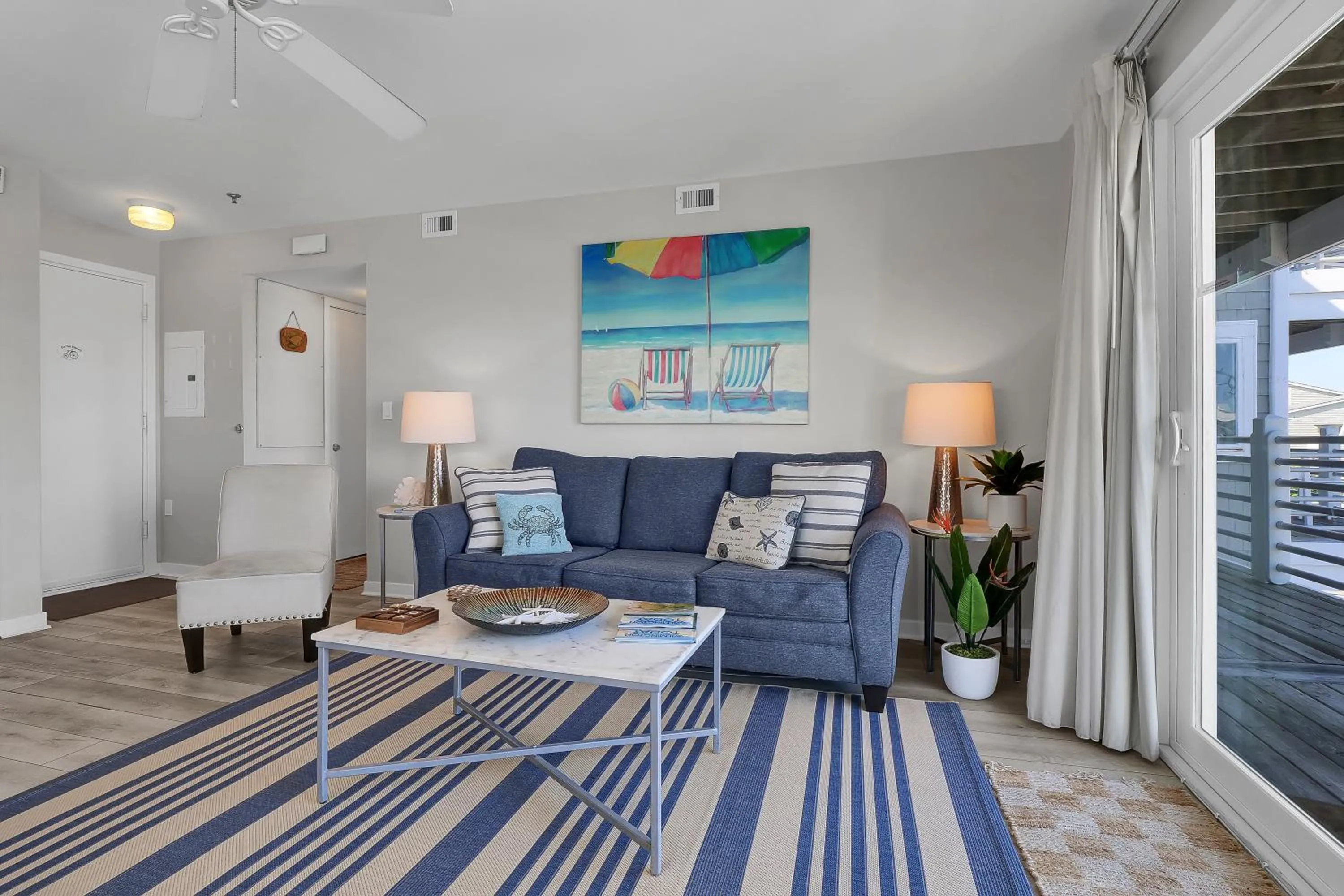 Living room in Sandpeddler Inn and Suites