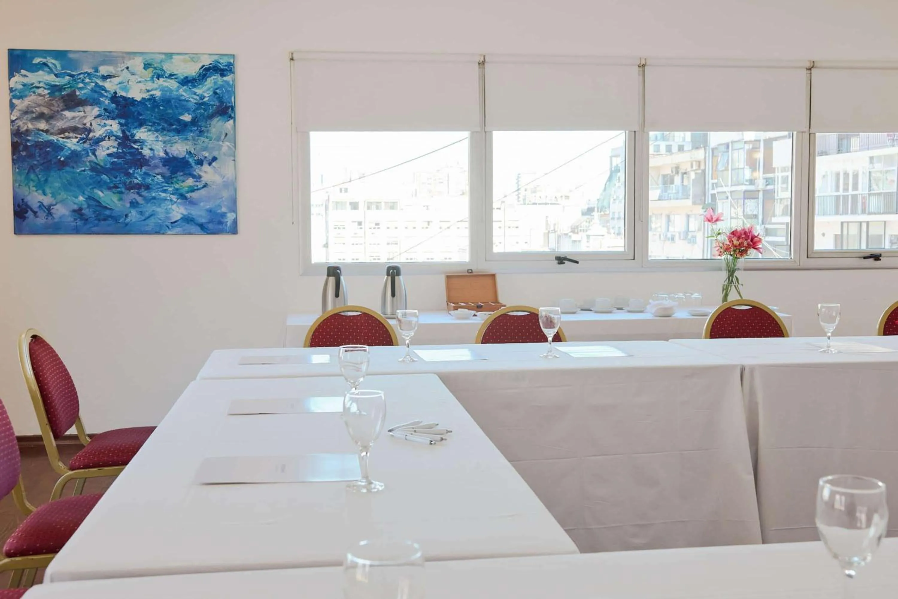 Meeting/conference room in Dazzler by Wyndham Buenos Aires Maipu