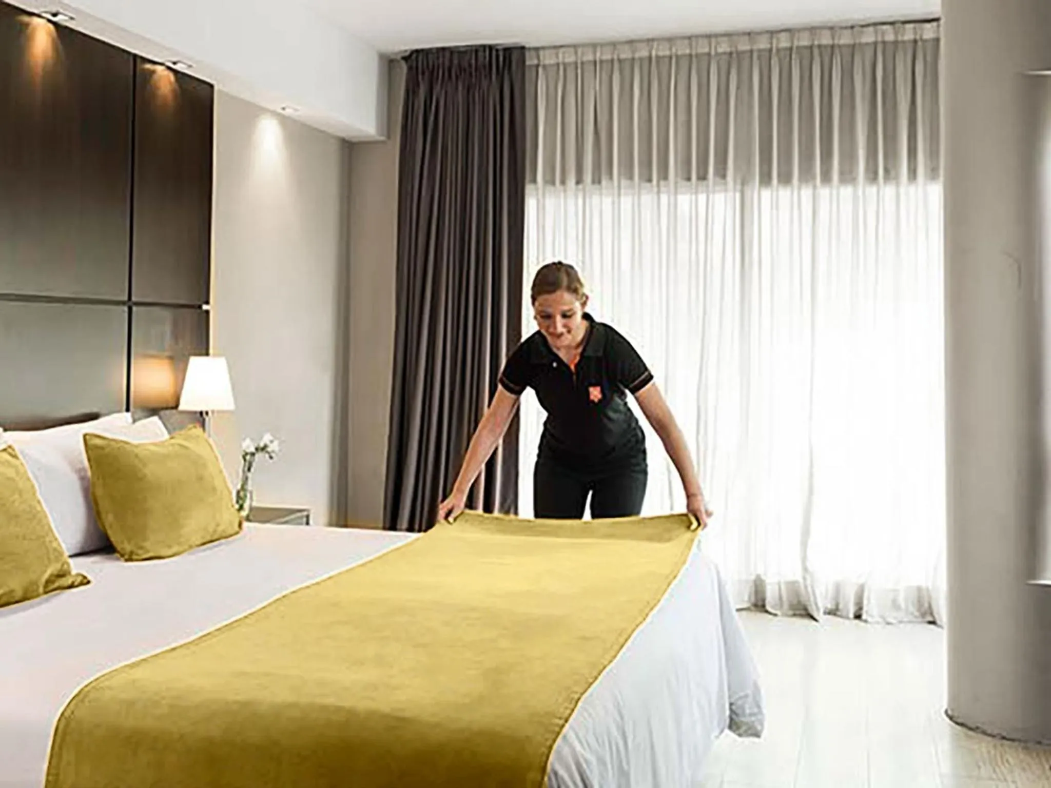 room service, Bed in HTL City Baires
