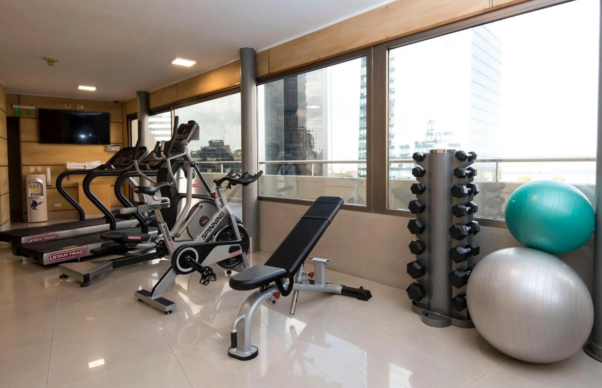 Spa and wellness centre/facilities in Holiday Inn Express Puerto Madero by IHG