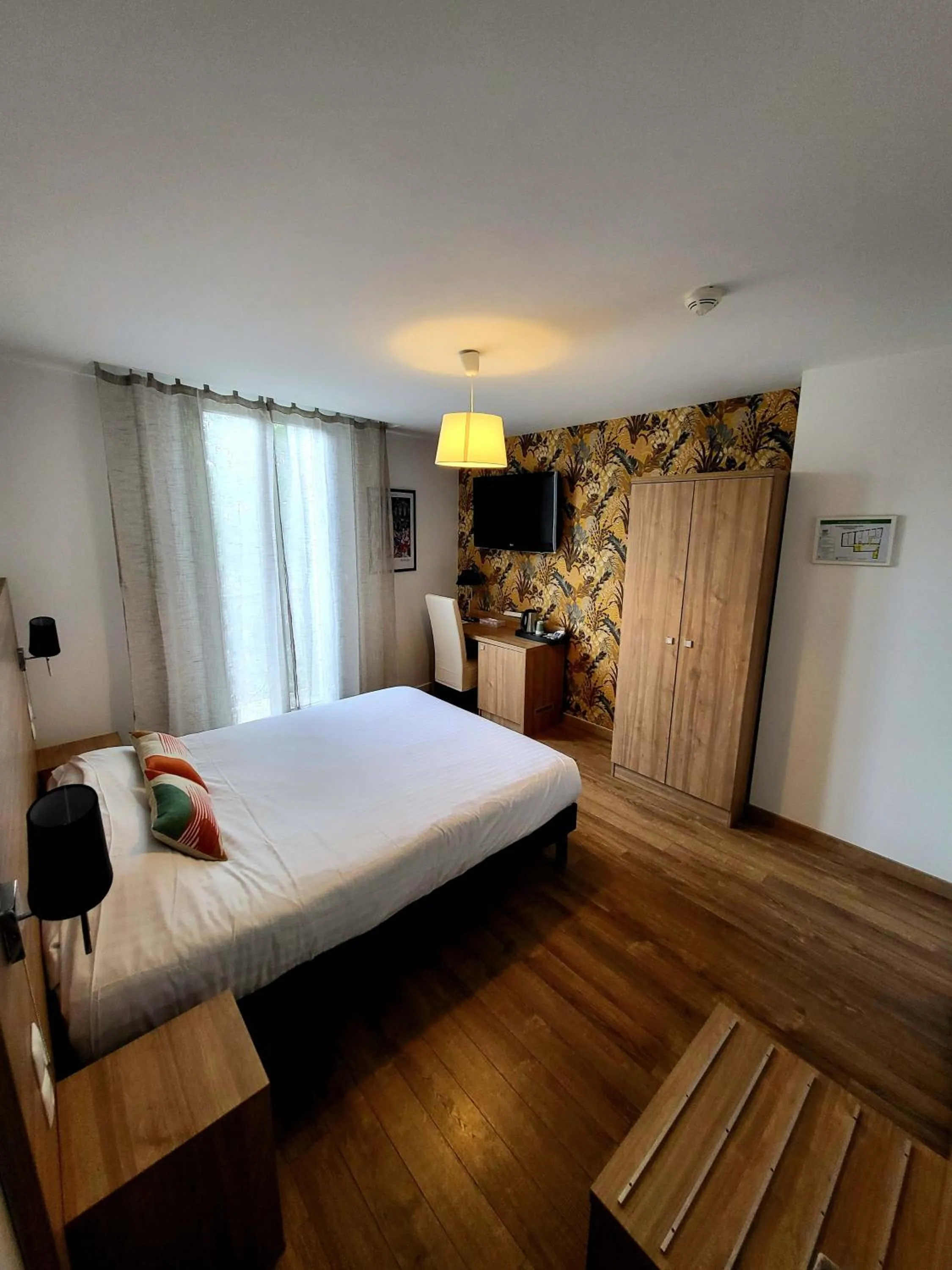 Bed in Le Grand Hôtel Molière