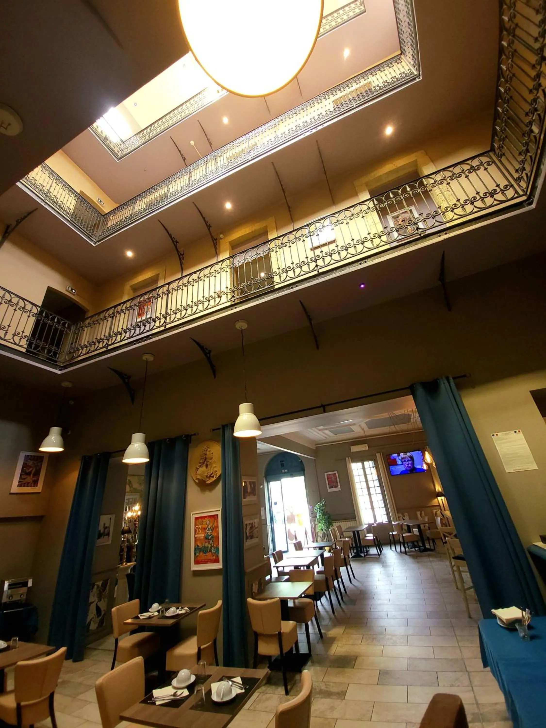 Property building in Le Grand Hôtel Molière