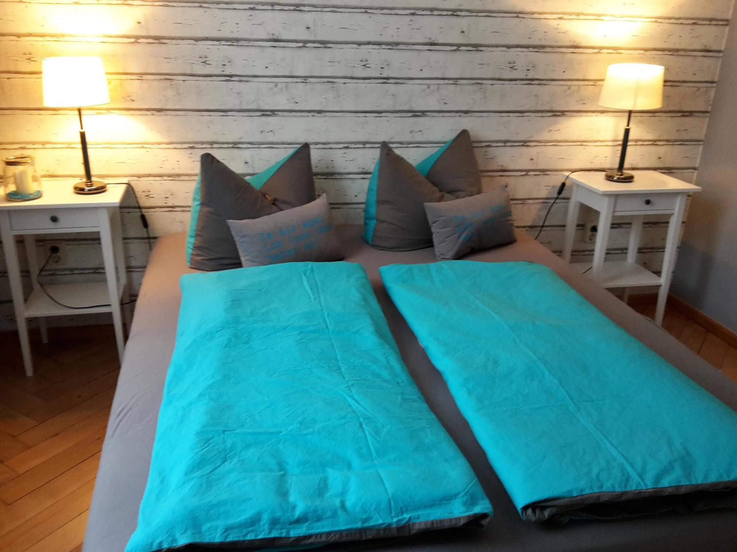 Bed in Landhotel zur guten Quelle