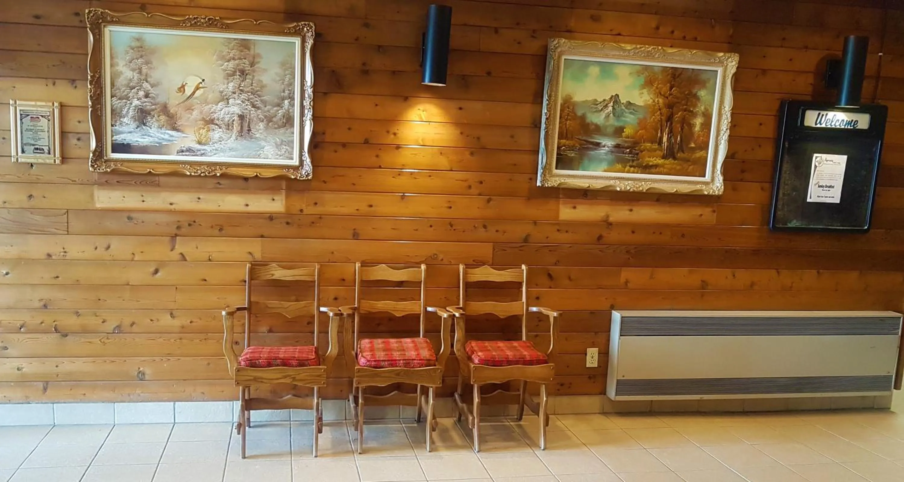 Agassiz Hotel and Restaurant - Under New Management