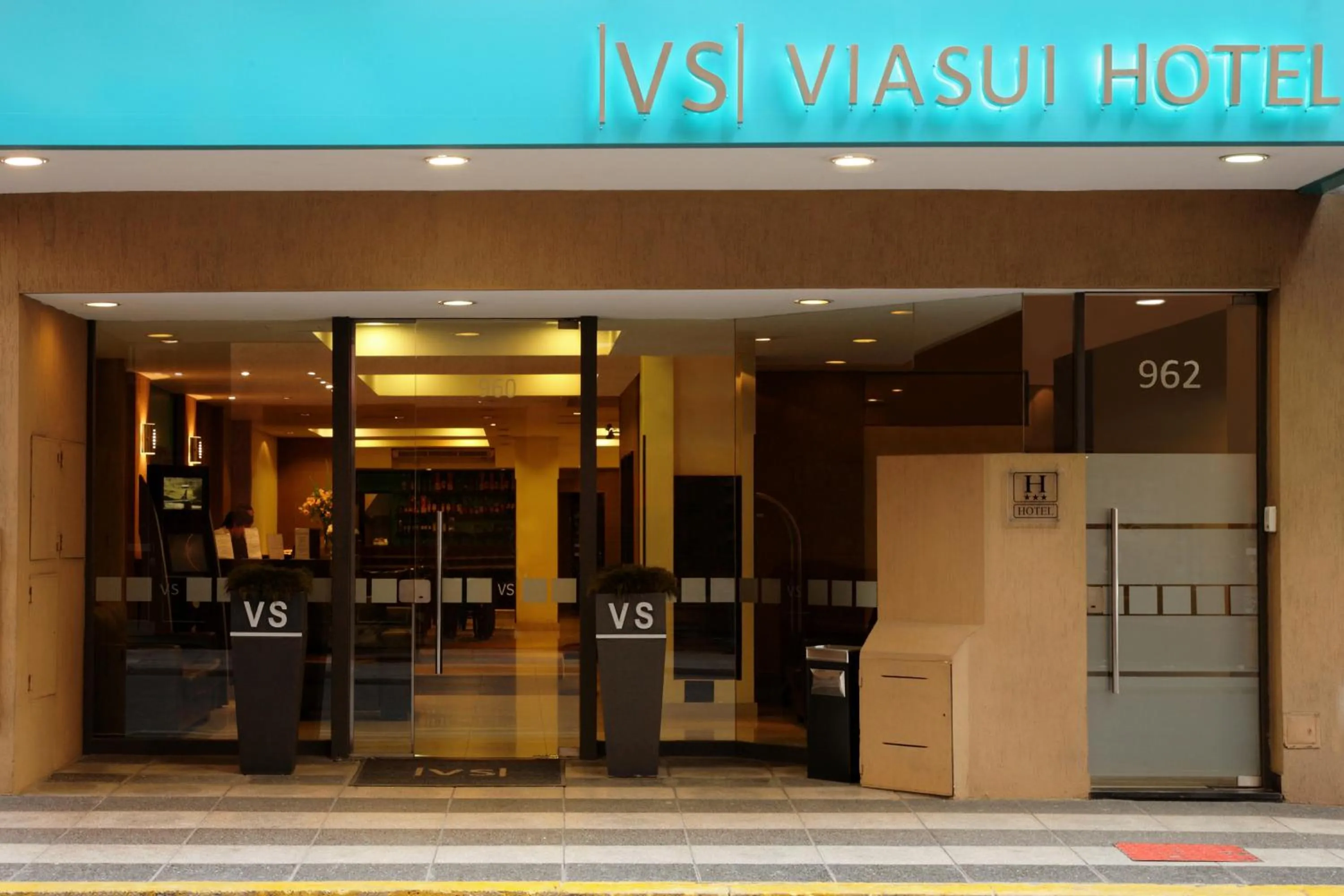 Facade/entrance in Viasui Hotel