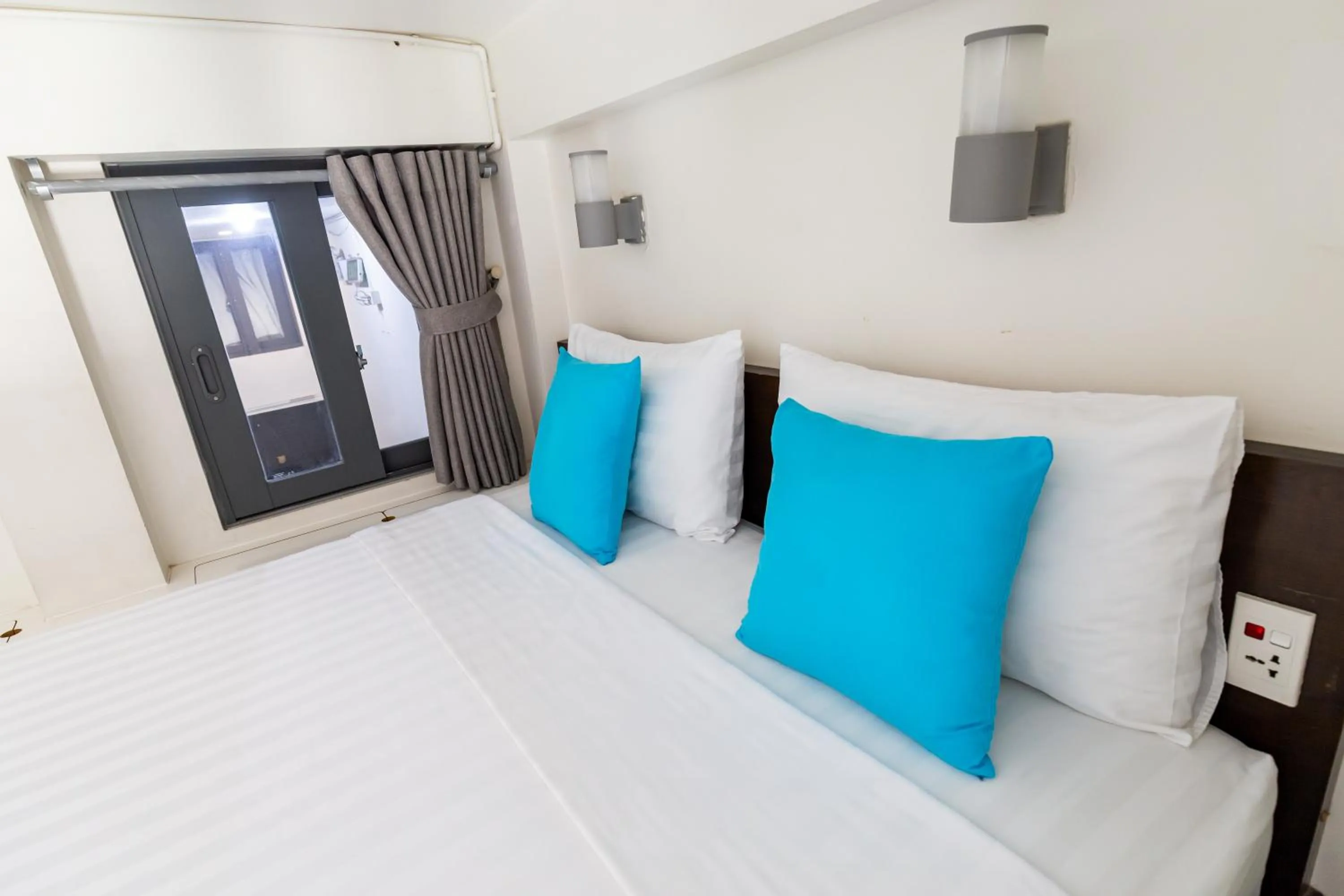 Bed in The Haven - Lofts by the Park