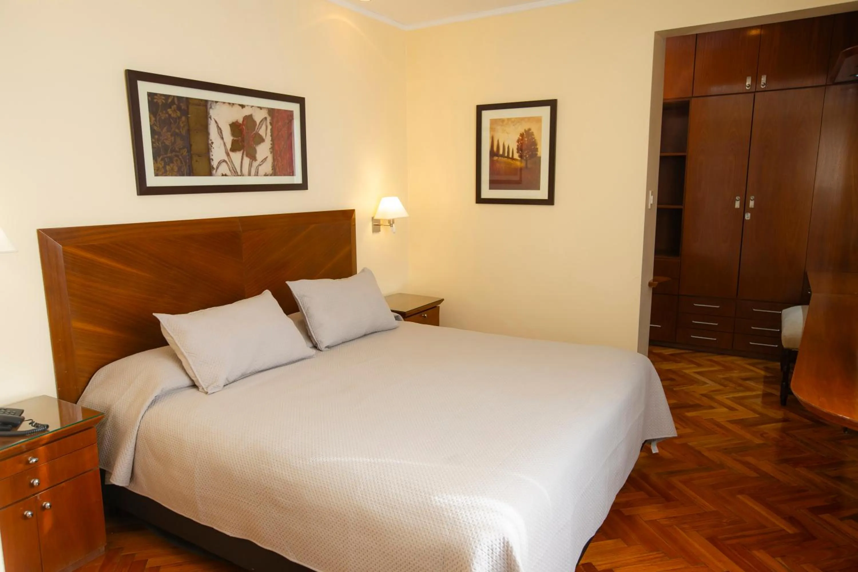 Bed in Aparthotel Trianon Recoleta