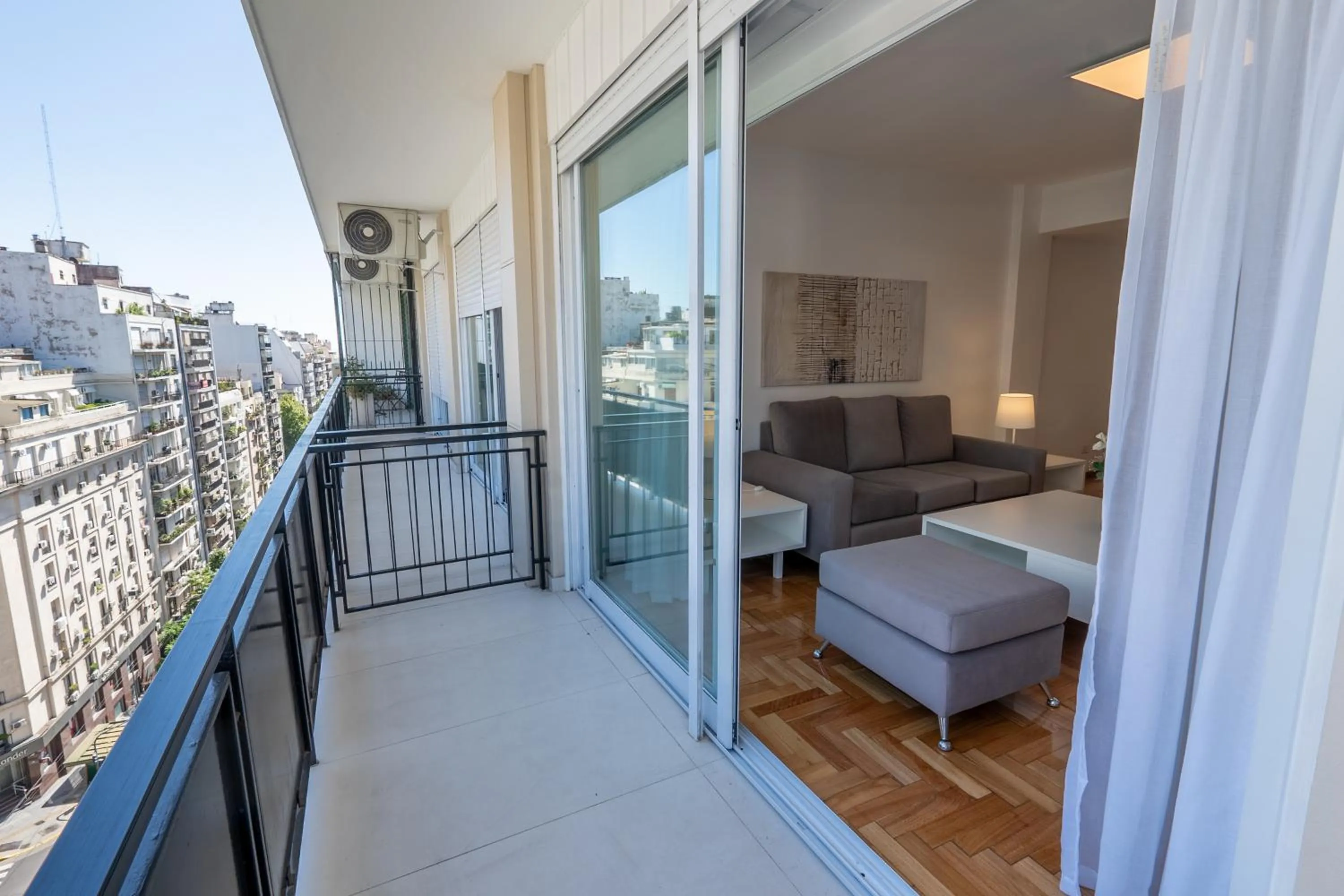 Day in Aparthotel Trianon Recoleta