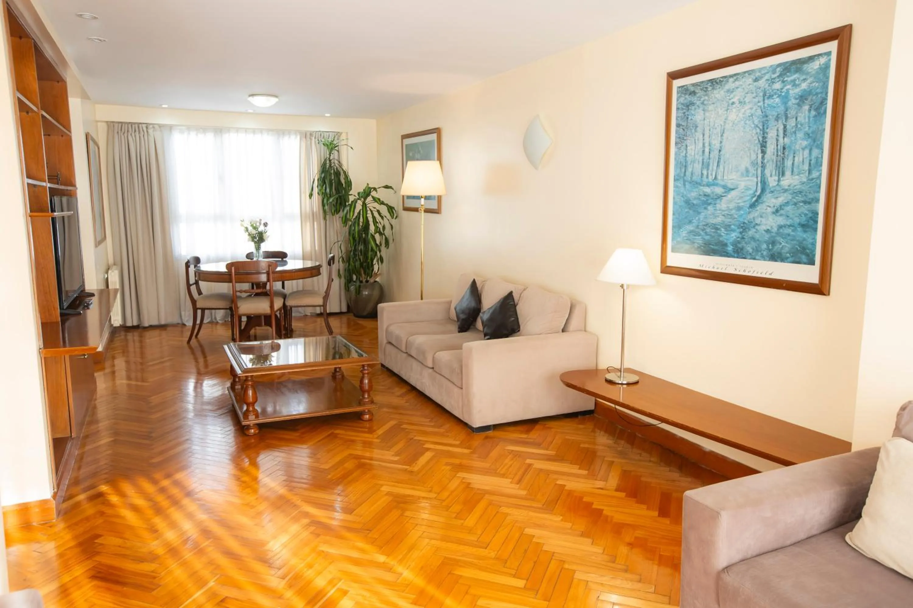 Living room in Aparthotel Trianon Recoleta