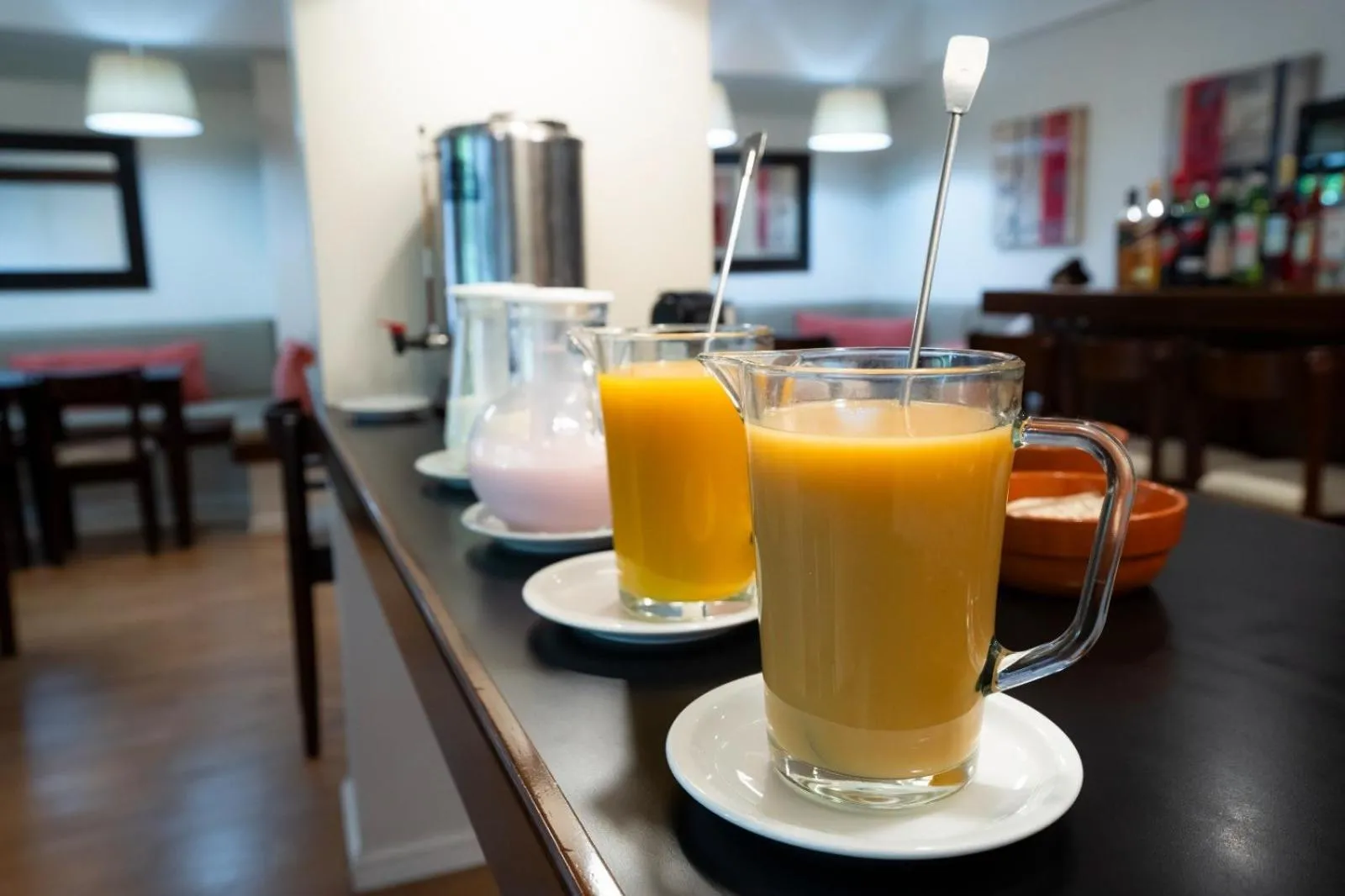 Coffee/tea facilities in Aparthotel Trianon Recoleta
