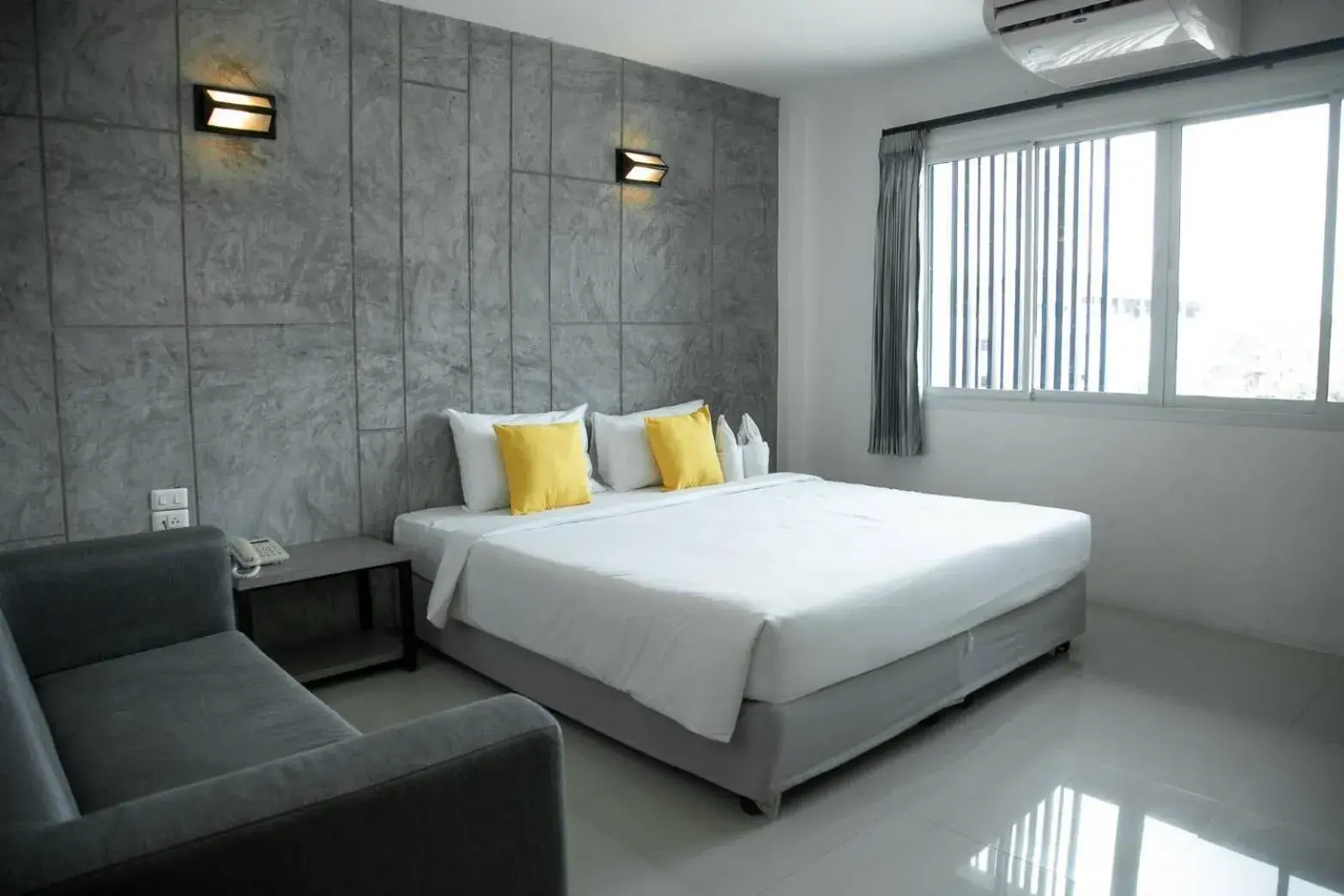 Deluxe King Room in Bun Hotel Deluxe King Room in Bun Hotel