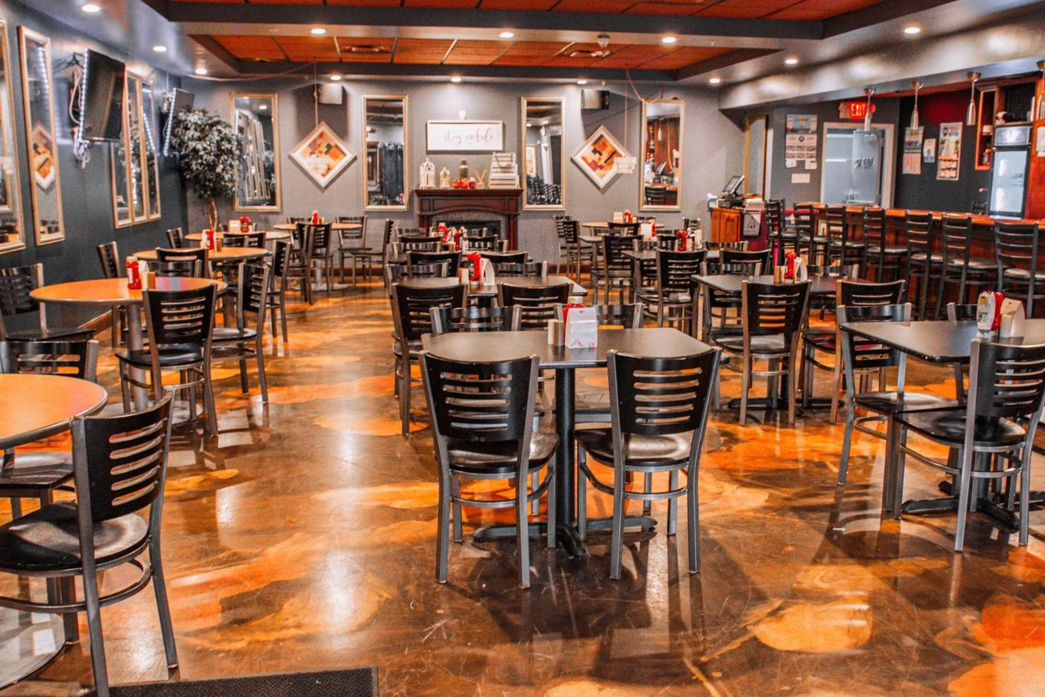 Restaurant/places to eat in Holiday Inn Express & Suites Albany Airport Area - Latham by IHG