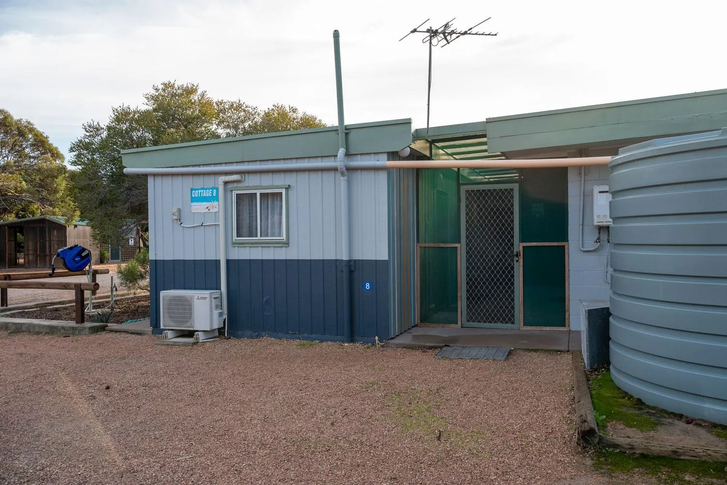 Property building in Ceduna Shelly Beach Caravan Park