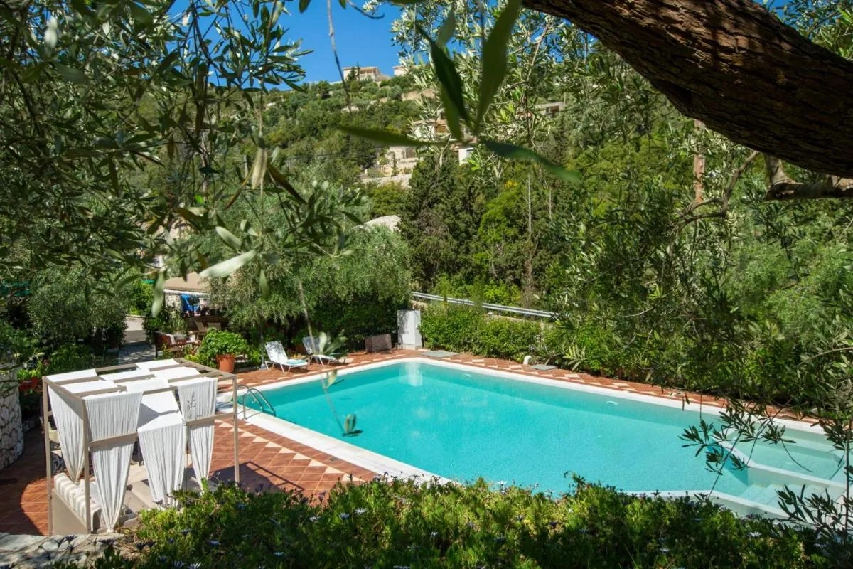 Evridiki's Villas