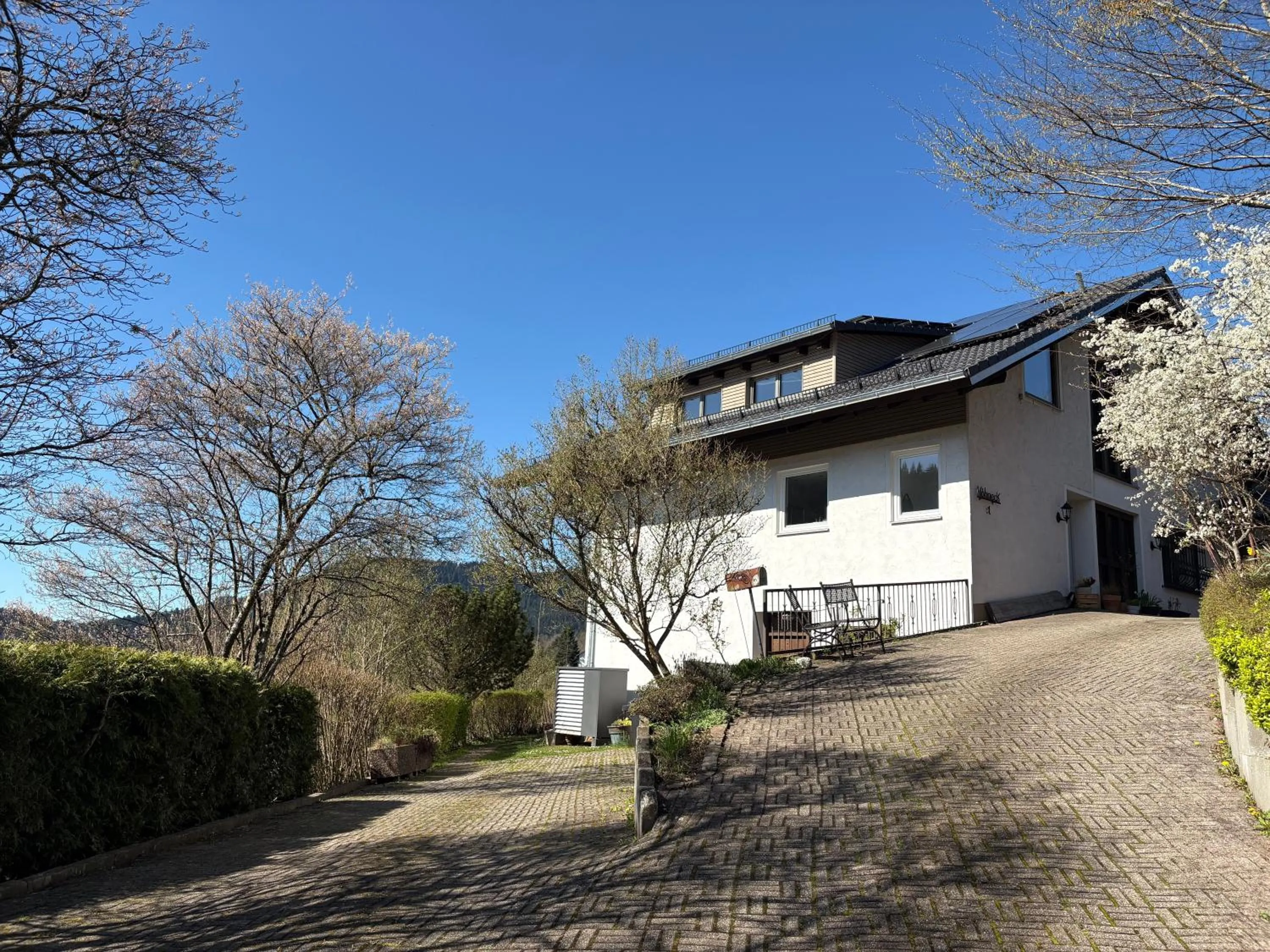 Property building in Haus Höhneck