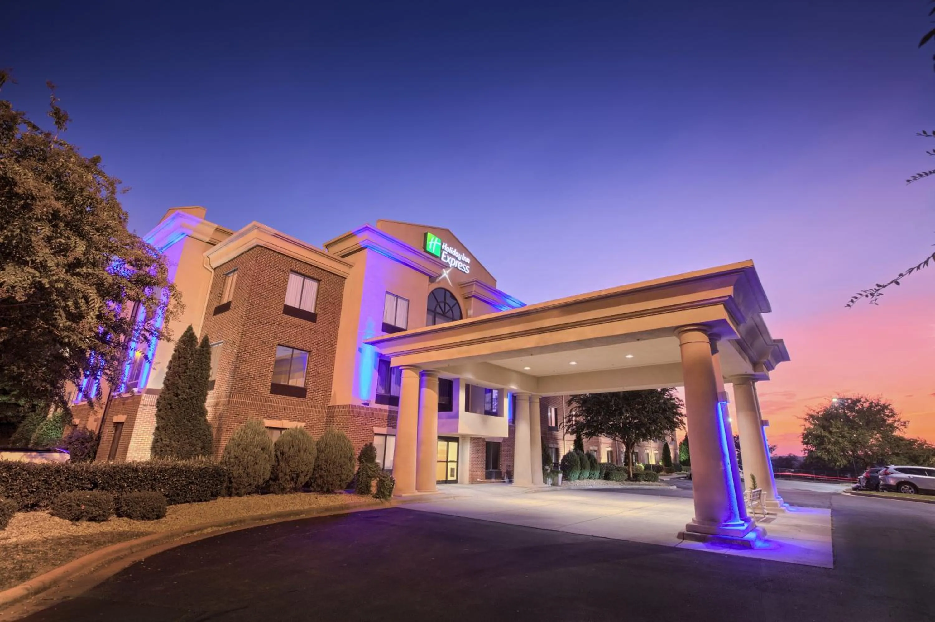 Property building in Holiday Inn Express Hotel & Suites Wake Forest - Raleigh North by IHG
