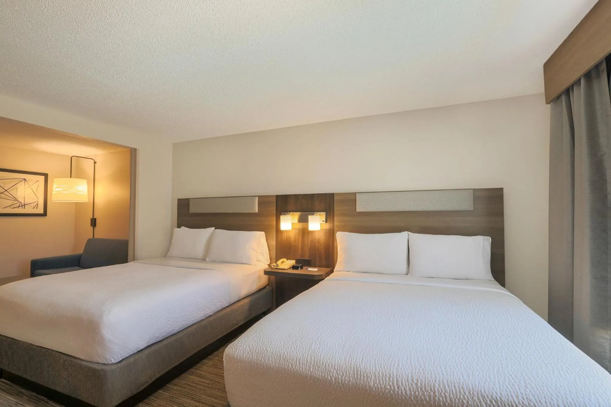 Photo of the whole room, Bed in Holiday Inn Express Hotel & Suites Wake Forest - Raleigh North by IHG