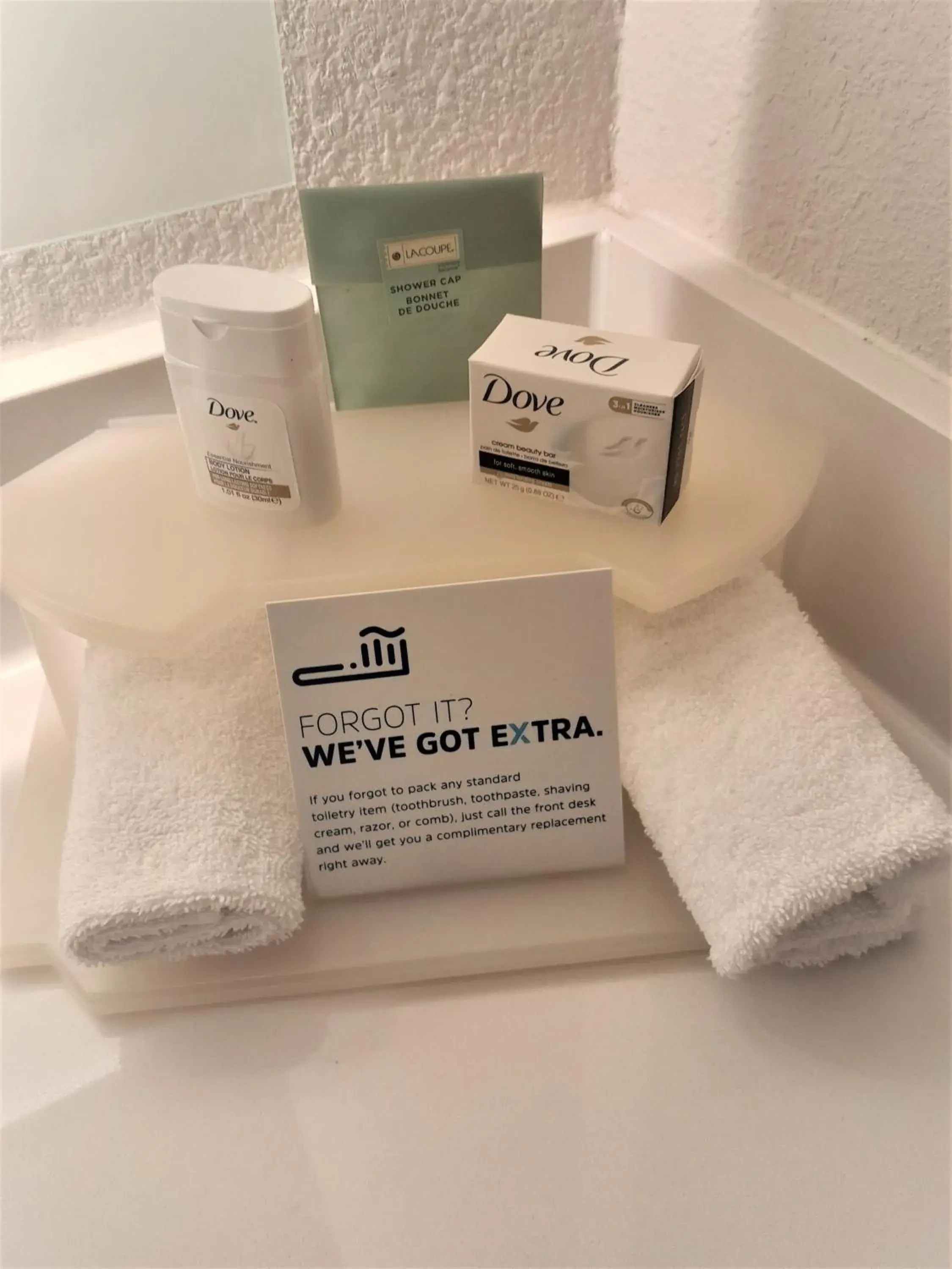 Standard Room with Two Queen Beds in Holiday Inn Express Hotel & Suites Wake Forest - Raleigh North by IHG Standard Room with Two Queen Beds in Holiday Inn Express Hotel & Suites Wake Forest - Raleigh North by IHG