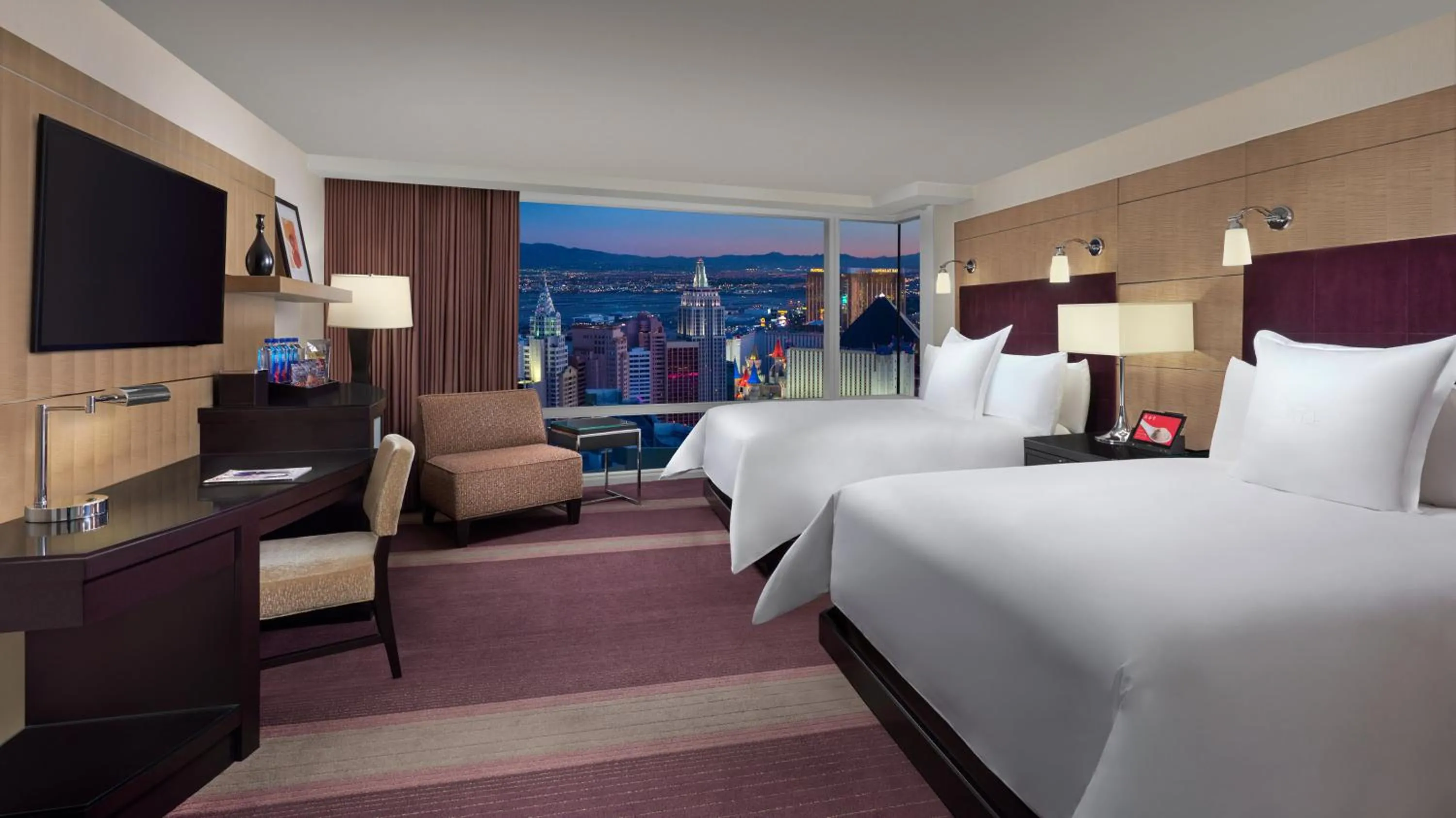 Photo of the whole room, Bed in ARIA Resort & Casino