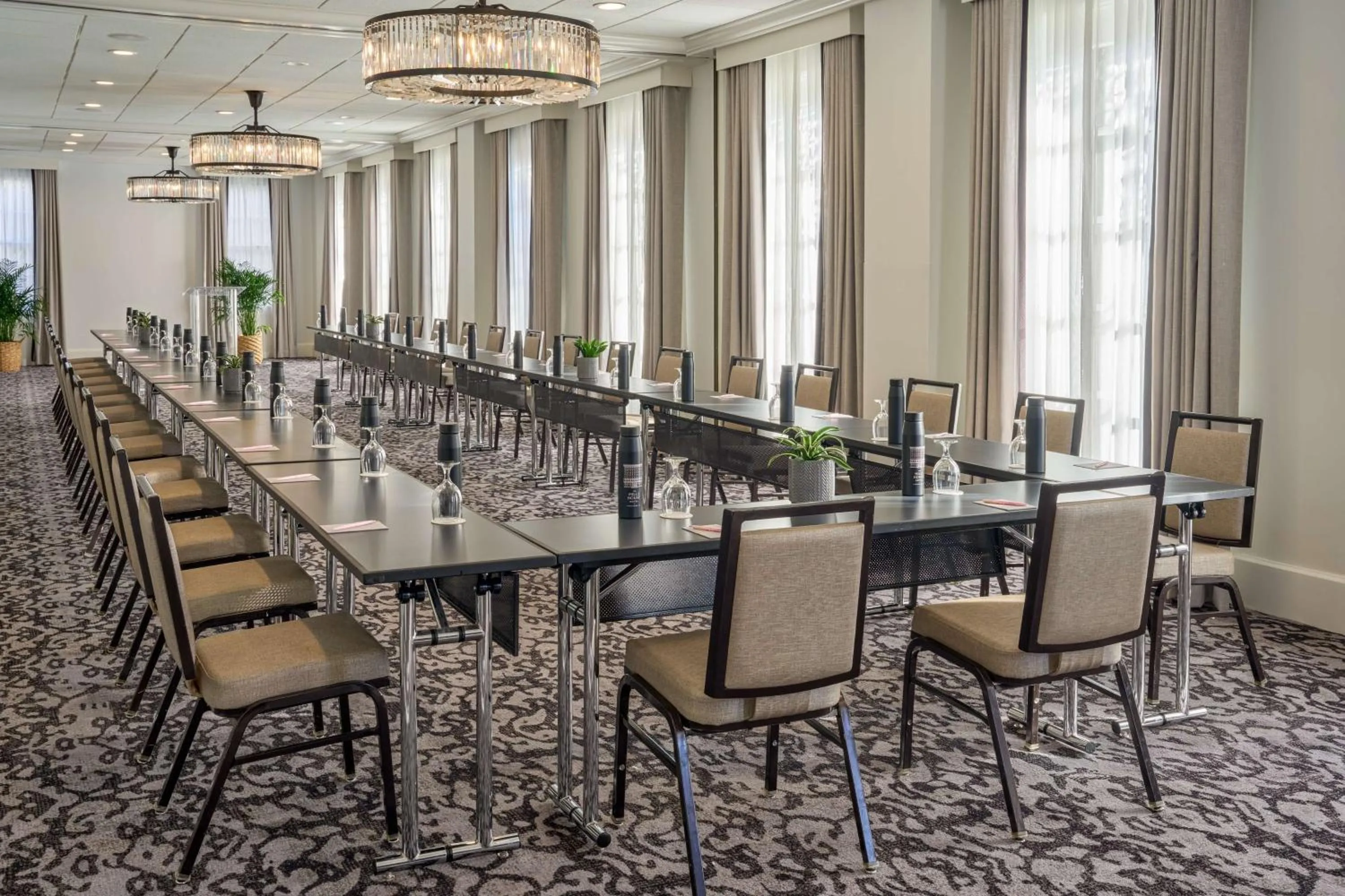 Meeting/conference room in Mills House Charleston, Curio Collection by Hilton