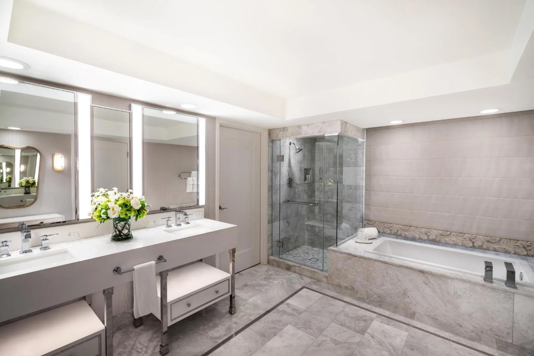 Bathroom in Bellagio