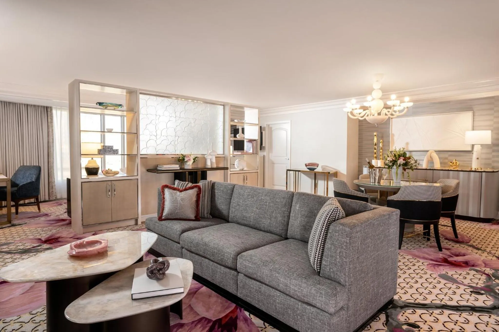 Photo of the whole room in Bellagio