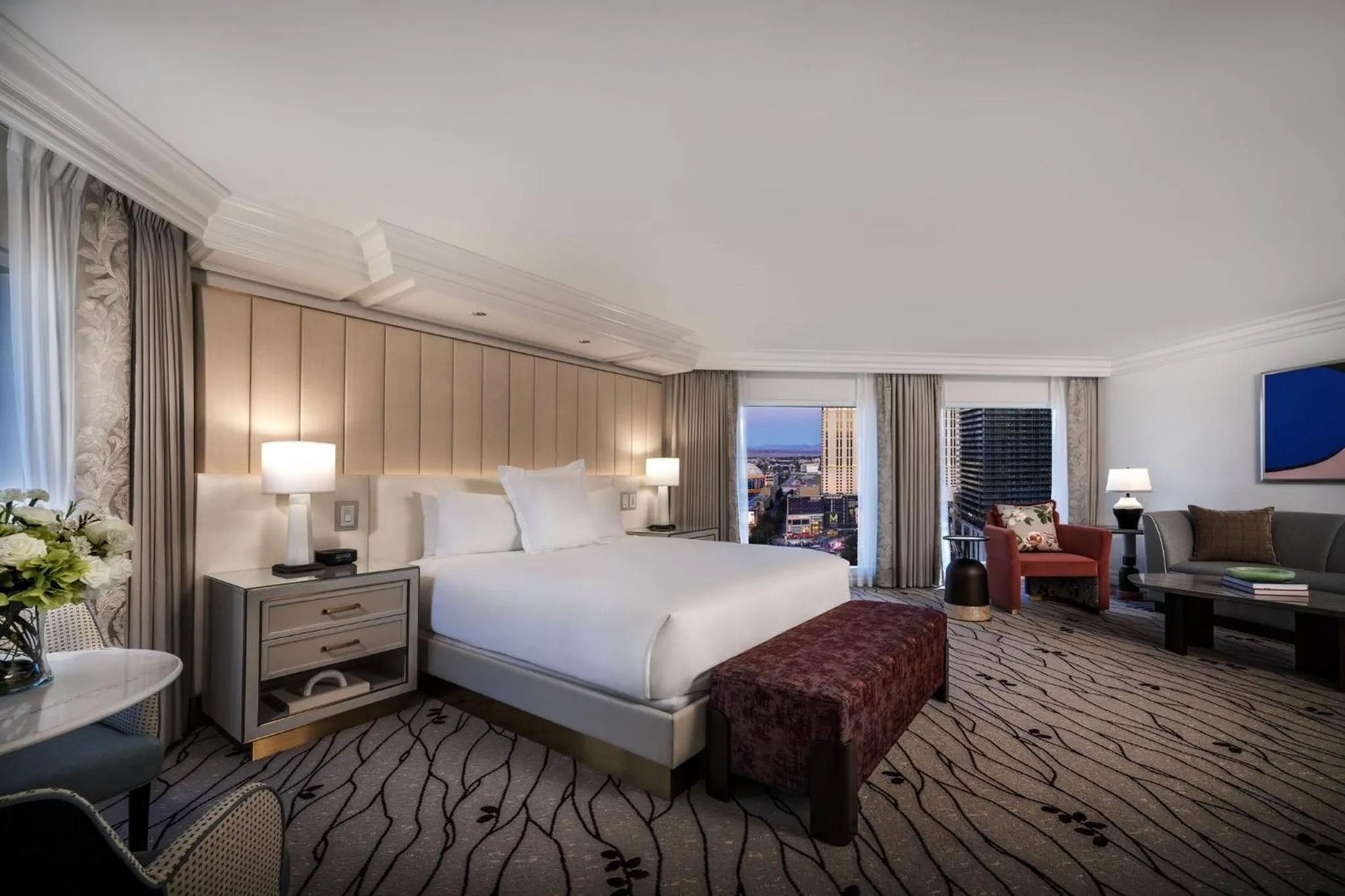 Photo of the whole room, Bed in Bellagio