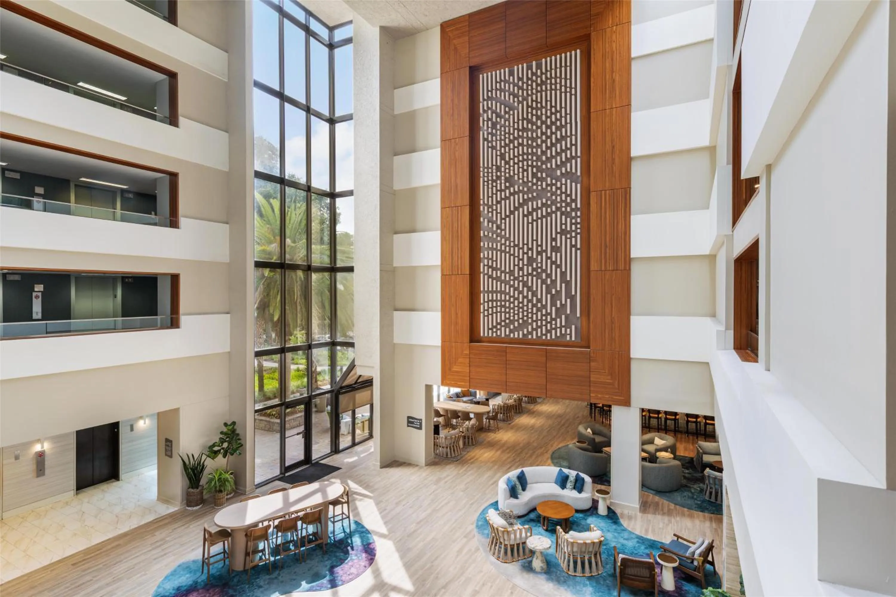 Lobby or reception in Sonesta Resort Hilton Head Island