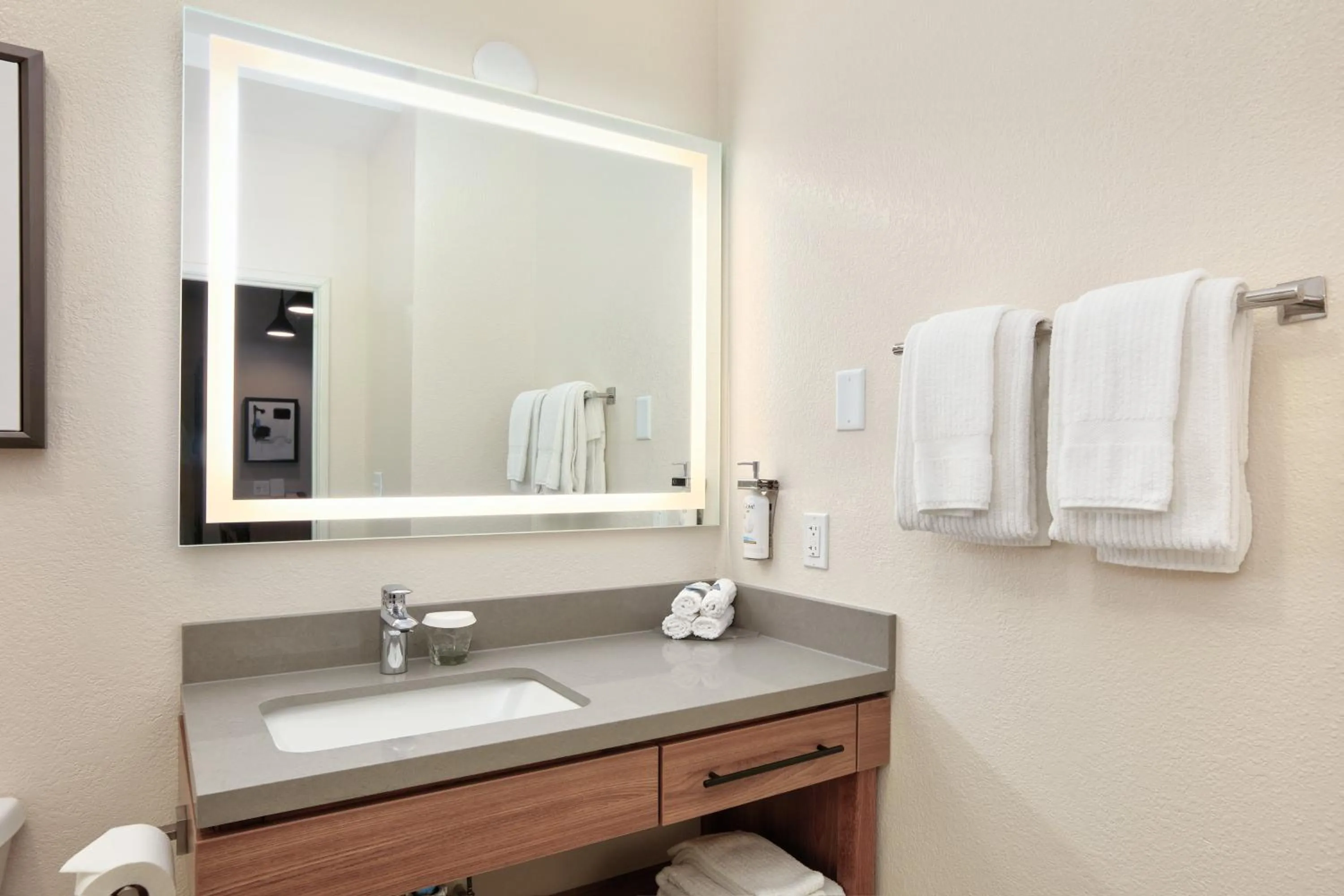 Bathroom in Candlewood Suites Idaho Falls by IHG