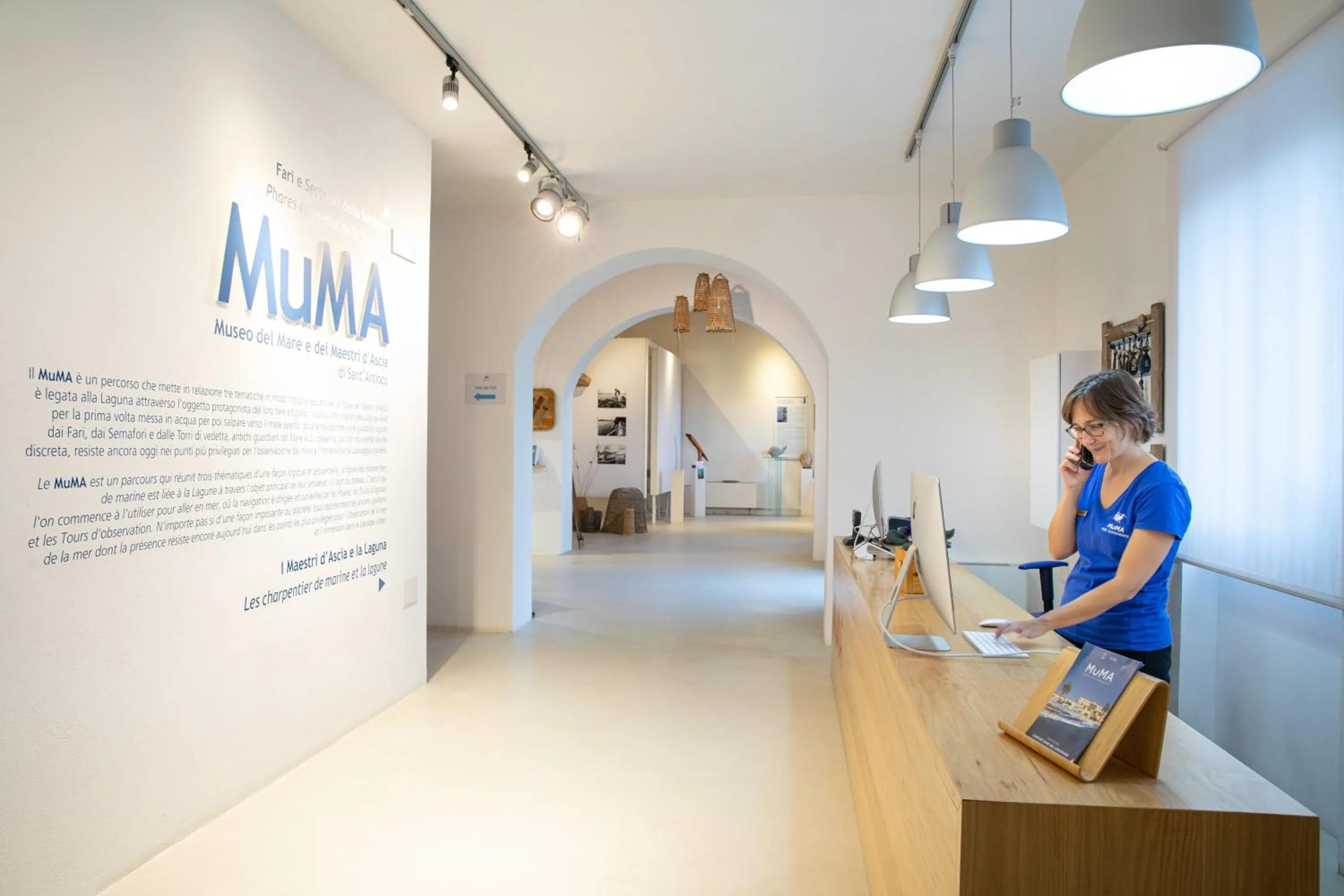 Lobby or reception in MuMA Hostel