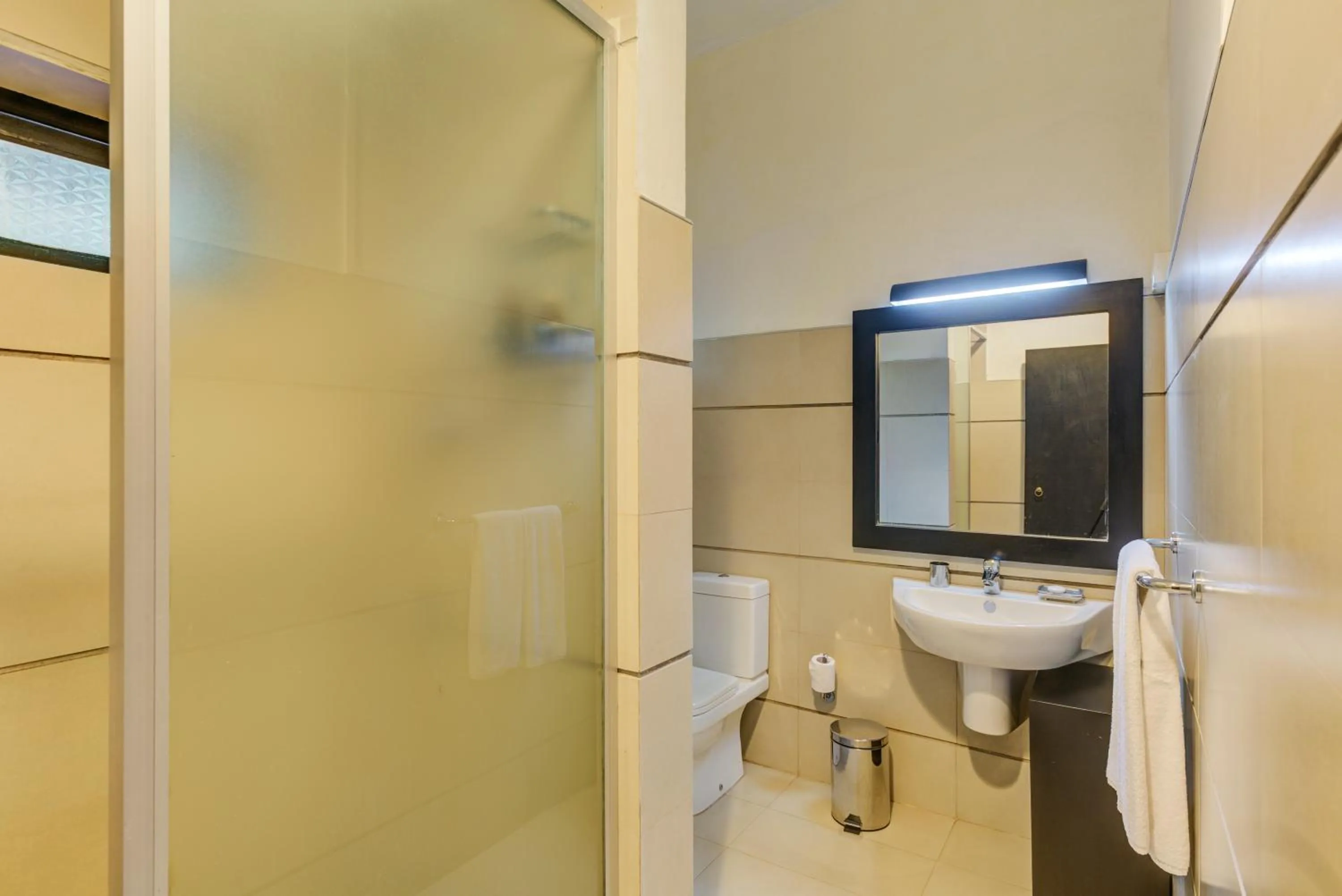 Villa Republic Bandarawela (04 bedroom)