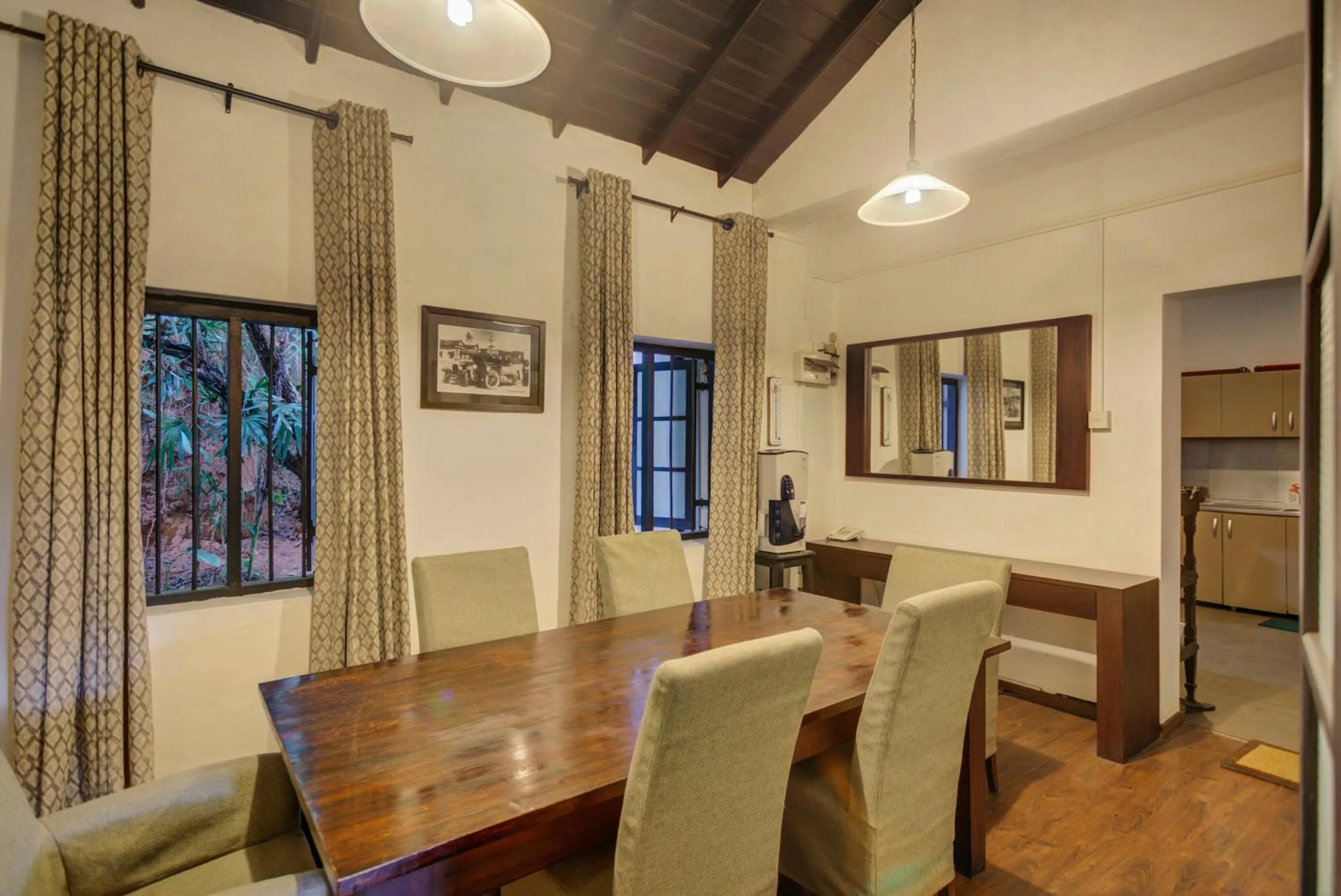 Dining area in Villa Republic Bandarawela (04 bedroom)