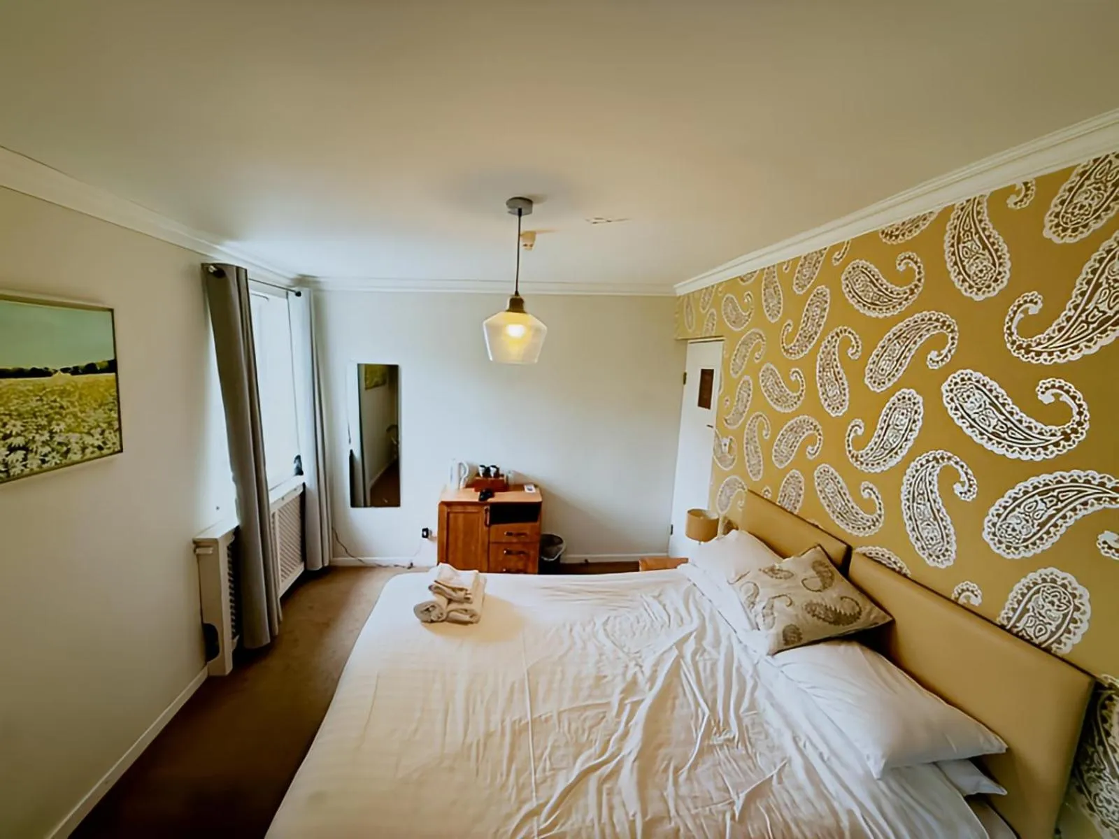 Photo of the whole room, Bed in The Coach House