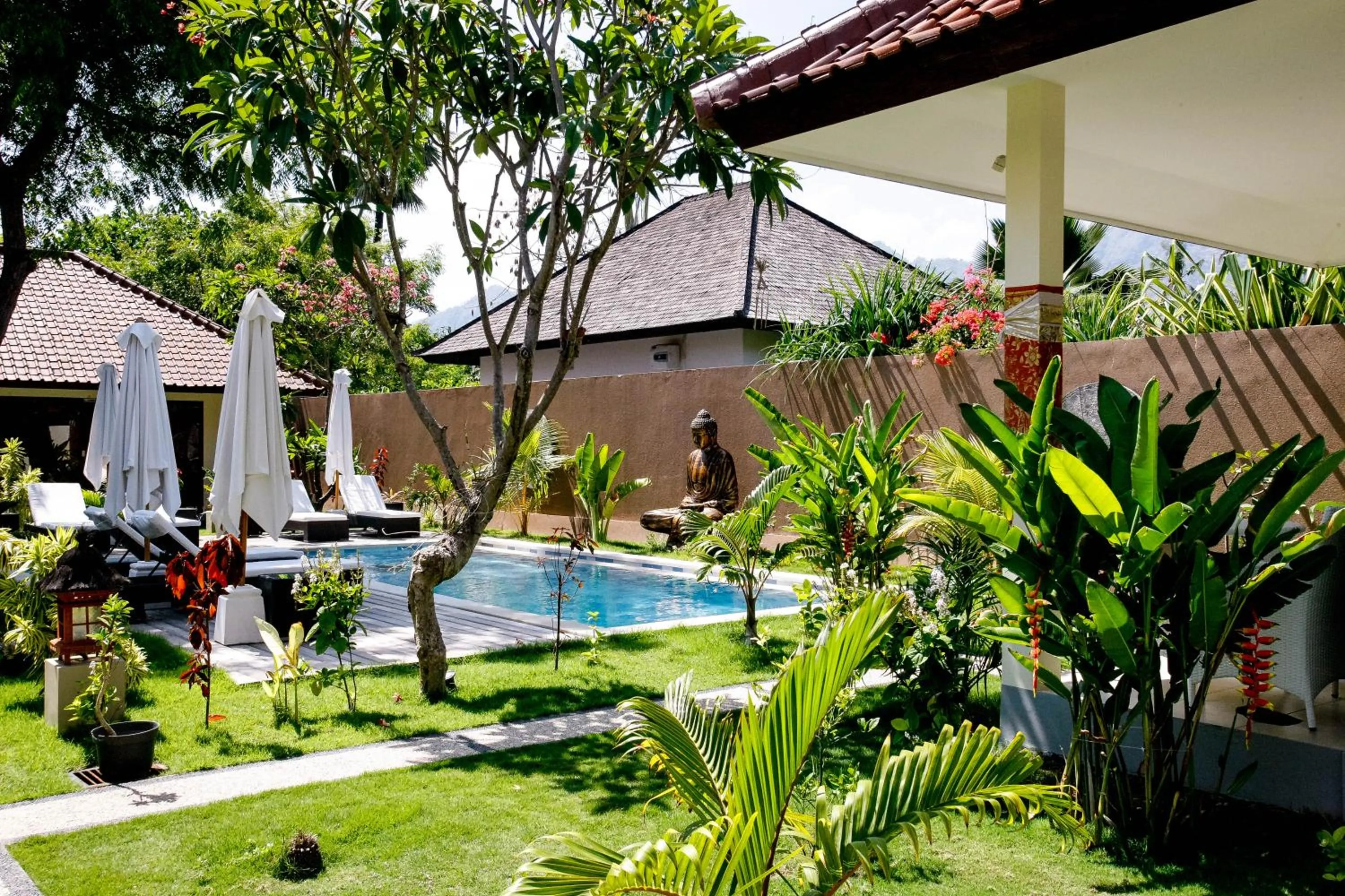 Garden view in Mimpi Nyata by Phocéa