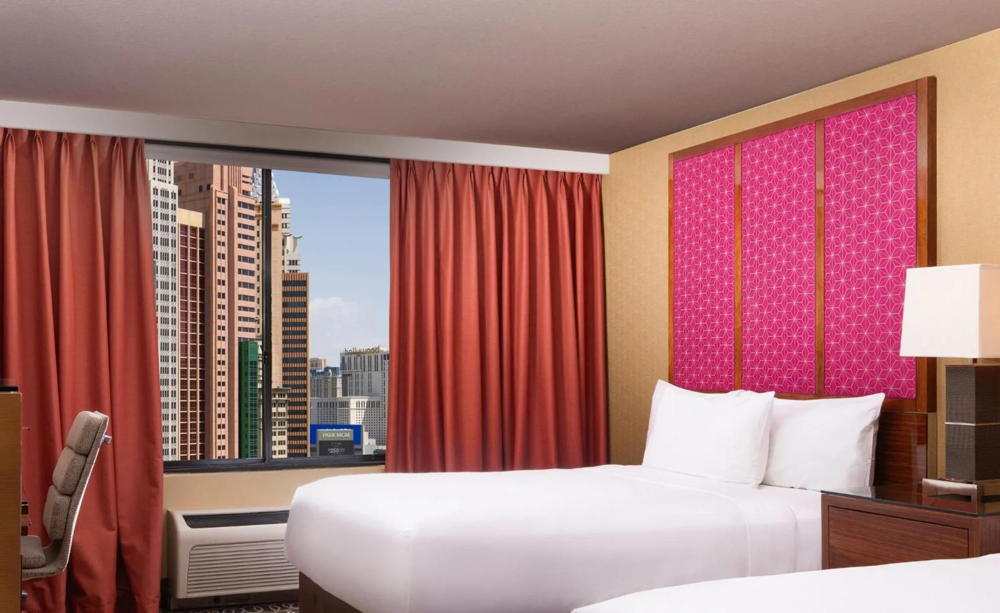 Property building, Bed in Excalibur