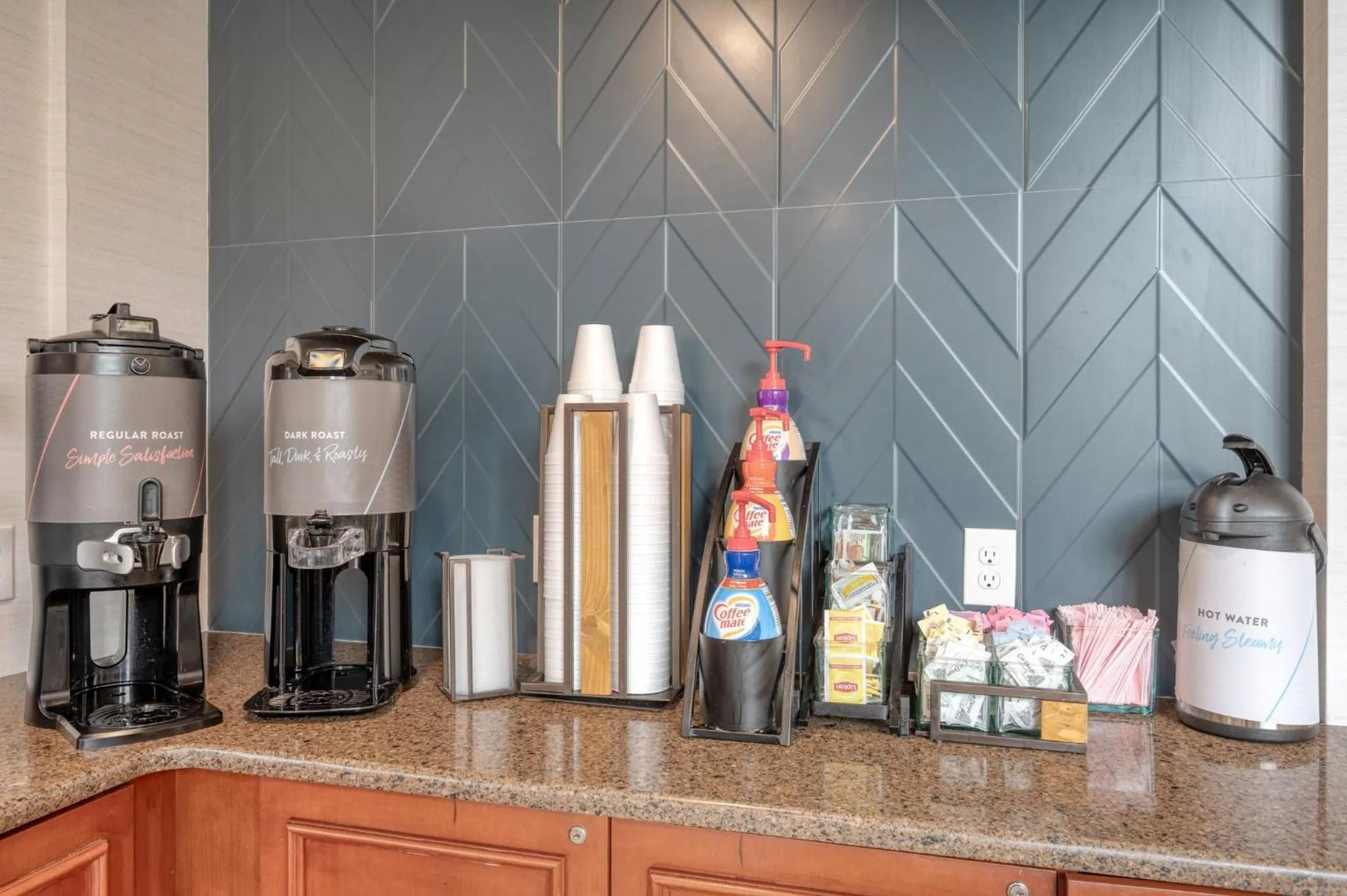 Breakfast in Staybridge Suites Allentown Airport Lehigh Valley by IHG