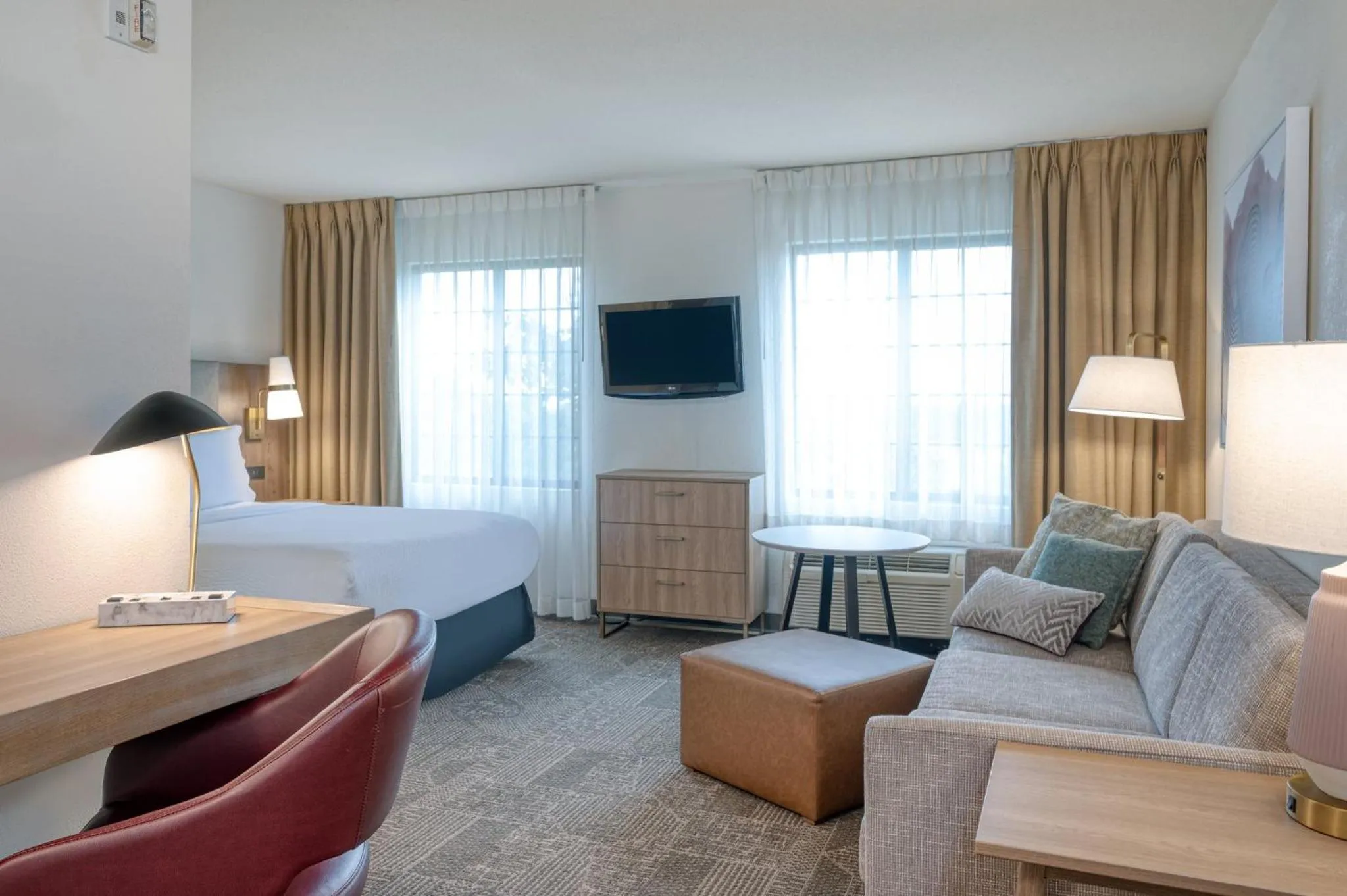 Photo of the whole room, Bed in Staybridge Suites Allentown Airport Lehigh Valley by IHG