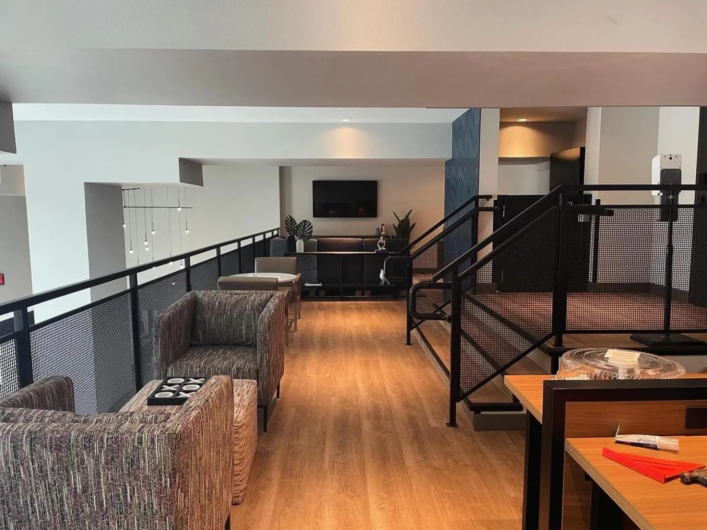 Communal lounge/ TV room in Atwell Suites Austin Airport by IHG