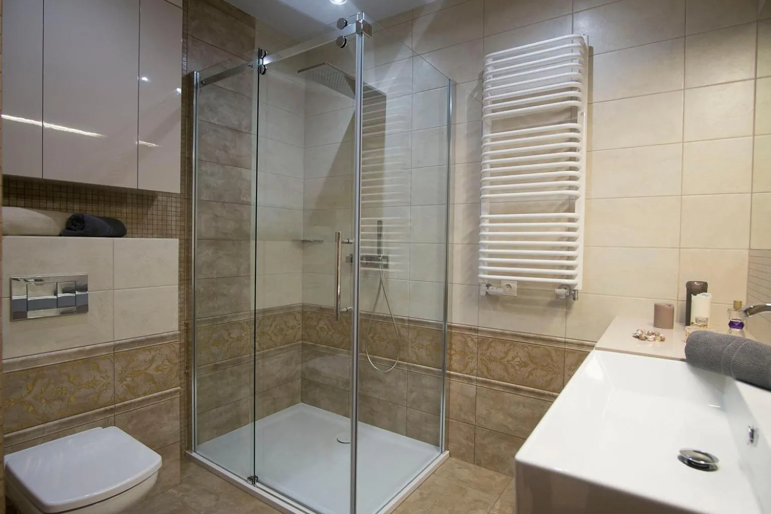 Shower in Apart-Center Pod Orłem II