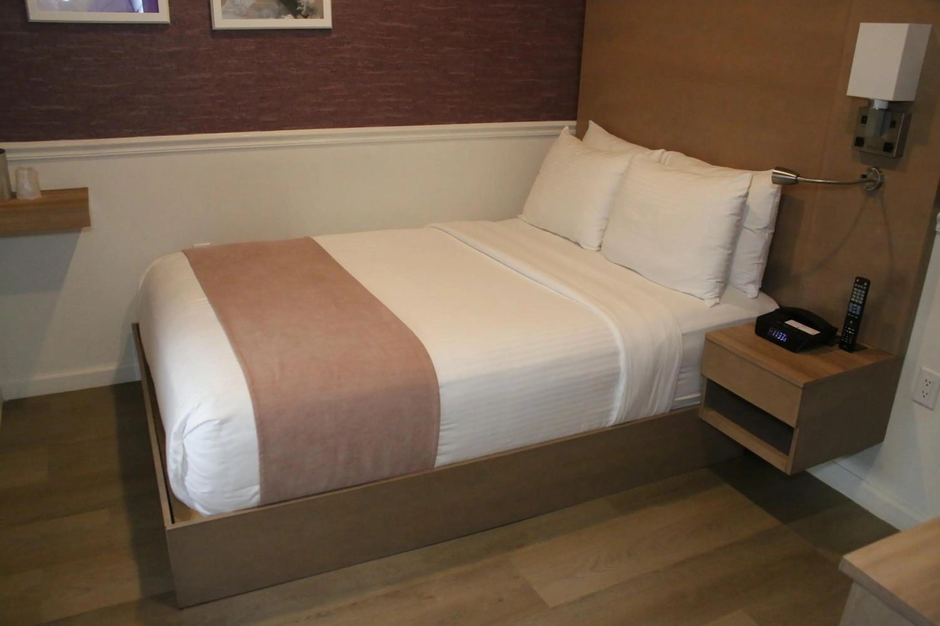 Bed in The Mayfair Hotel Times Square, Ascend Hotel Collection