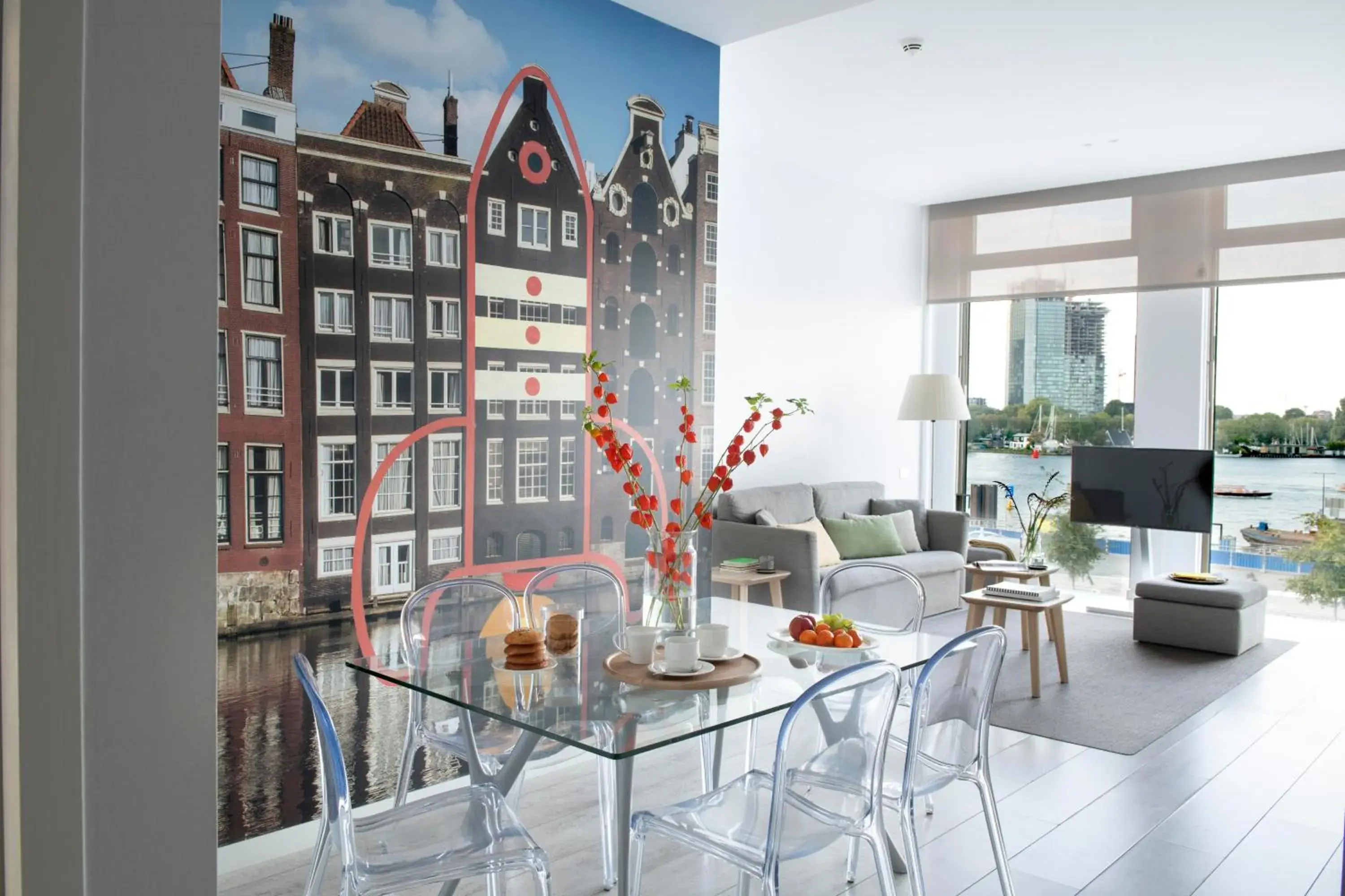 Three-Bedroom Apartment with River View in Eric Vökel Boutique Apartments - Amsterdam Suites Three-Bedroom Apartment with River View in Eric Vökel Boutique Apartments - Amsterdam Suites