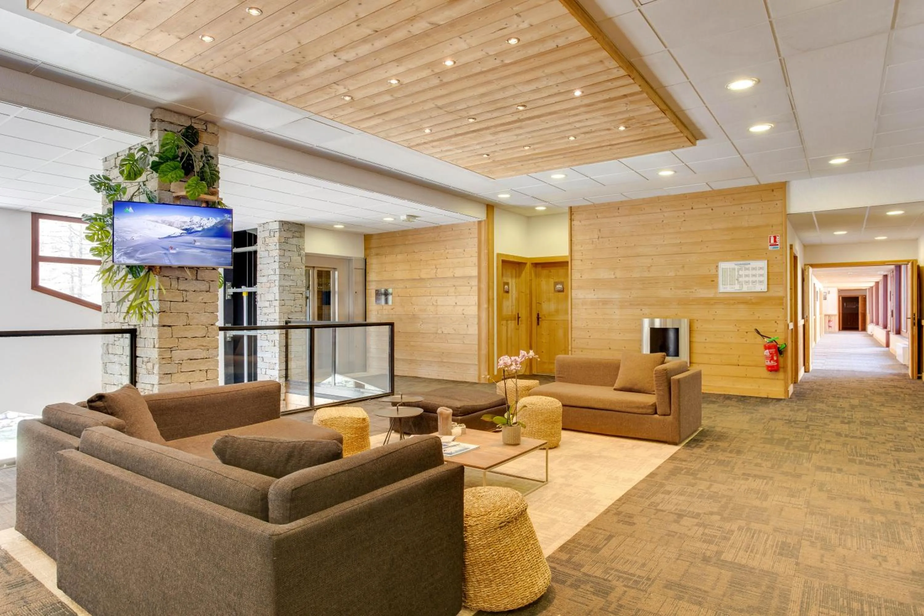 Lobby or reception in Dormio Resort Les Portes du Mont Blanc