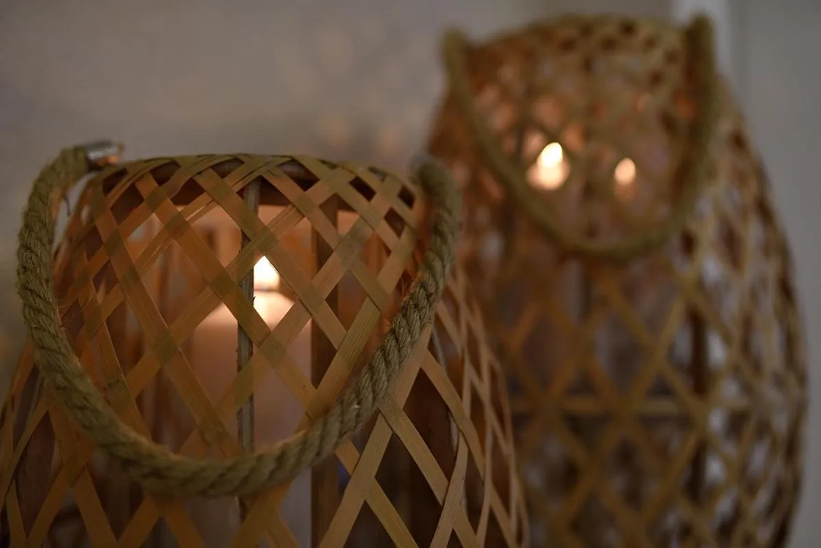 Decorative detail in Foglie D' Acqua